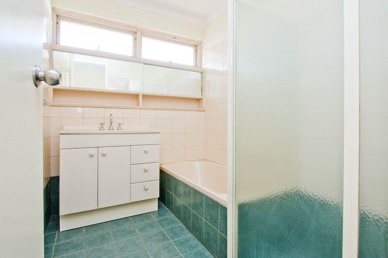 4 Lantana Drive, Parafield Gardens SA 5107, Parafield Gardens - Thumbnail 8