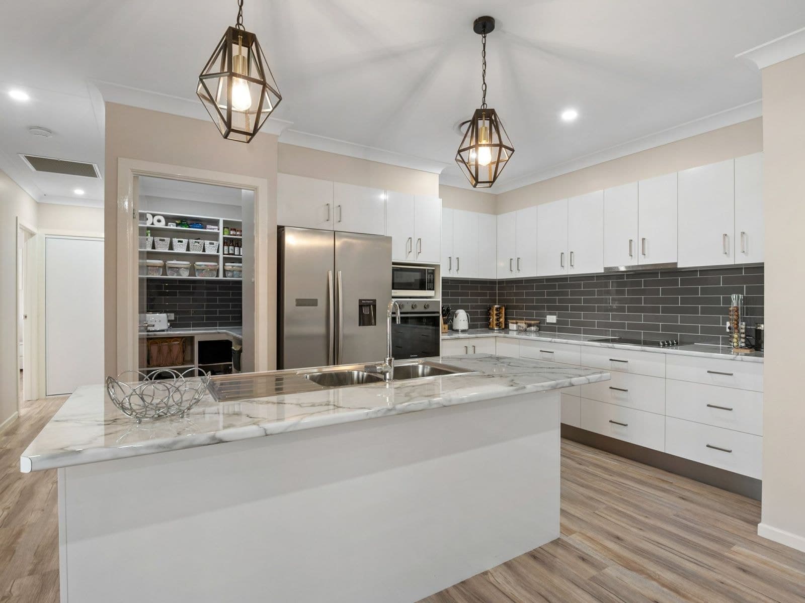 4 Tathra Street, Rosenthal Heights - Thumbnail 5