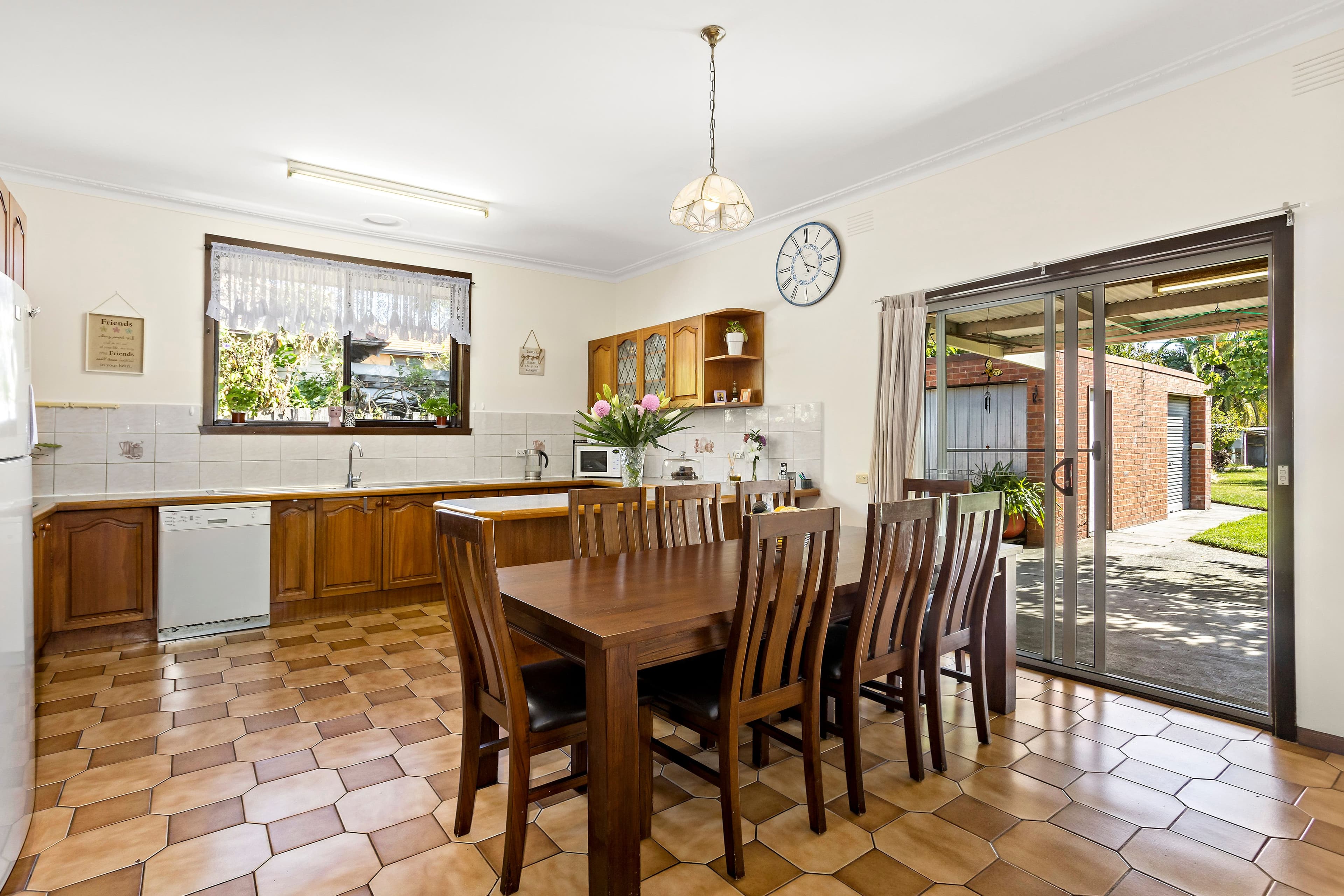 3 Bletchley Road, Hughesdale VIC 3166, Hughesdale - Thumbnail 4