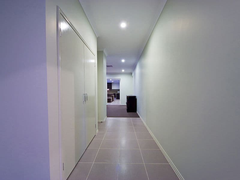 99 Sayers Road, WILLIAMS LANDING VIC 3027, Williams Landing - Thumbnail 8