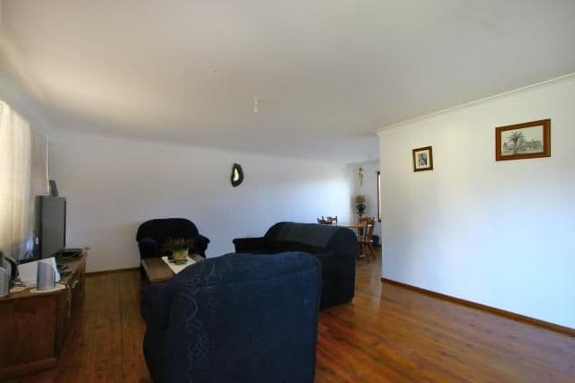 17 Hughes Drive, ALBION PARK NSW 2527, Albion Park - Thumbnail 2