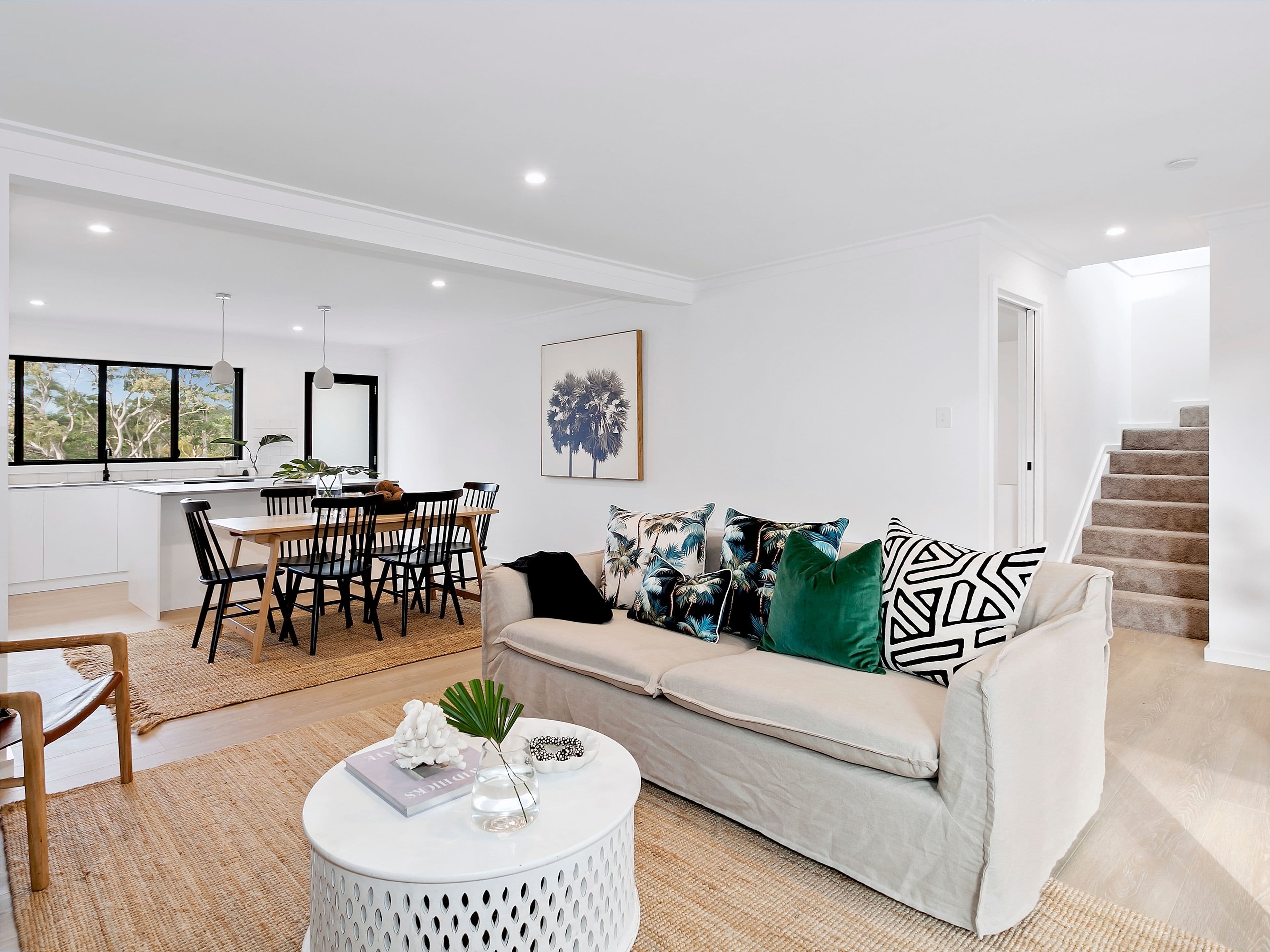 32 Hume Drive, Helensburgh - Image 1