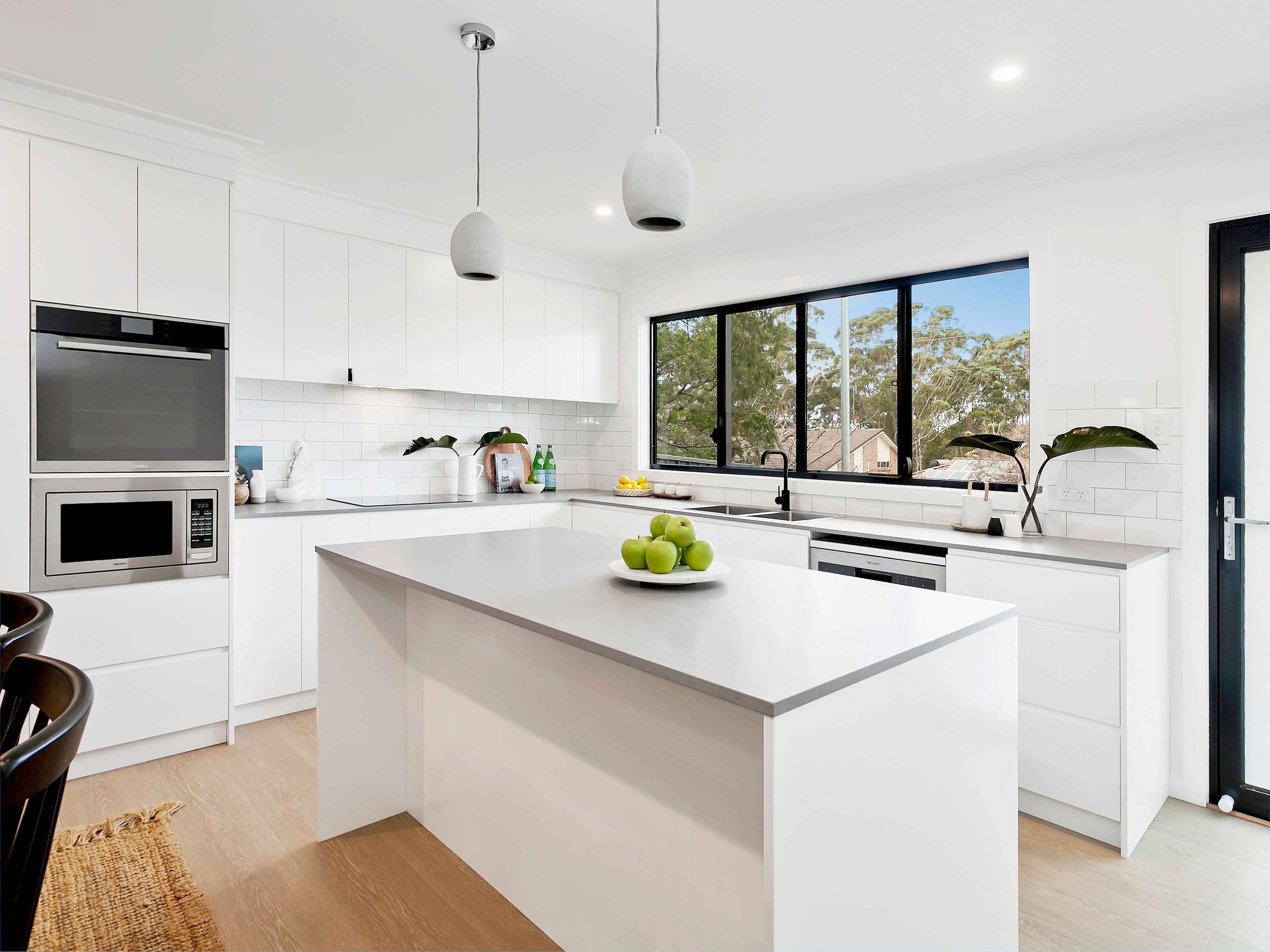 32 Hume Drive, Helensburgh - Thumbnail 2