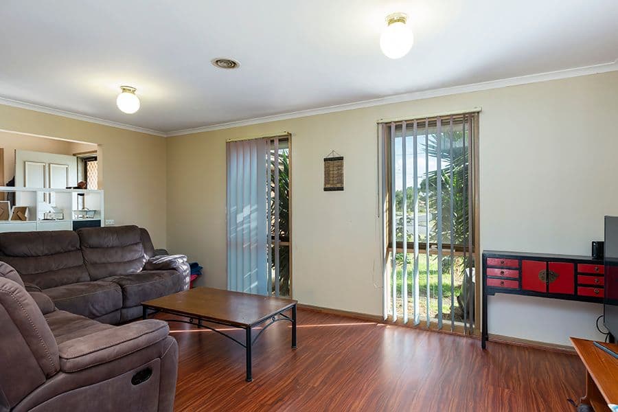 7 Weiskof Drive, Hoppers Crossing VIC 3029, Hoppers Crossing - Thumbnail 3