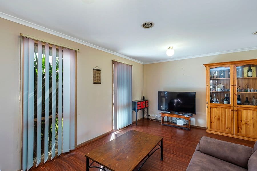 7 Weiskof Drive, Hoppers Crossing VIC 3029, Hoppers Crossing - Thumbnail 5