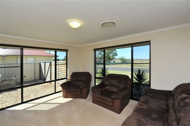 133 Main Street, WESTBROOK QLD 4350, Westbrook - Thumbnail 8
