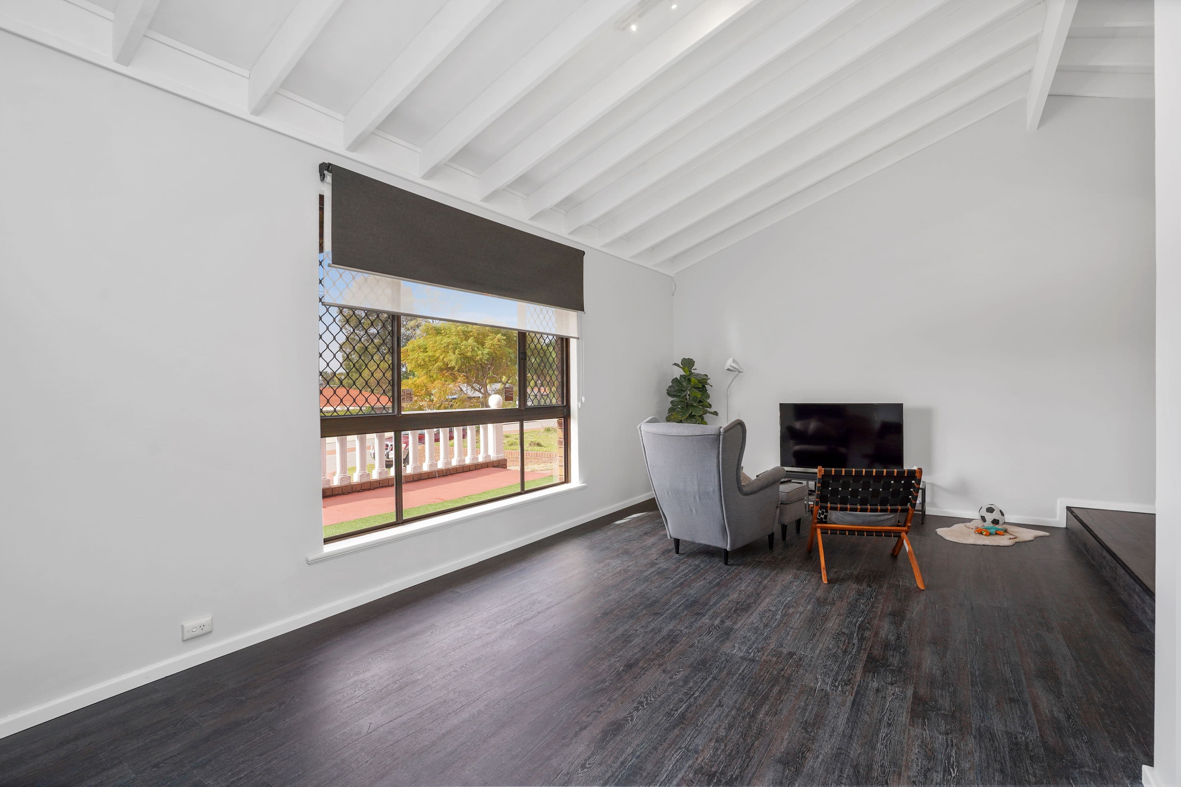 90 Lyndale Avenue, Parkwood WA 6147, Parkwood - Thumbnail 6