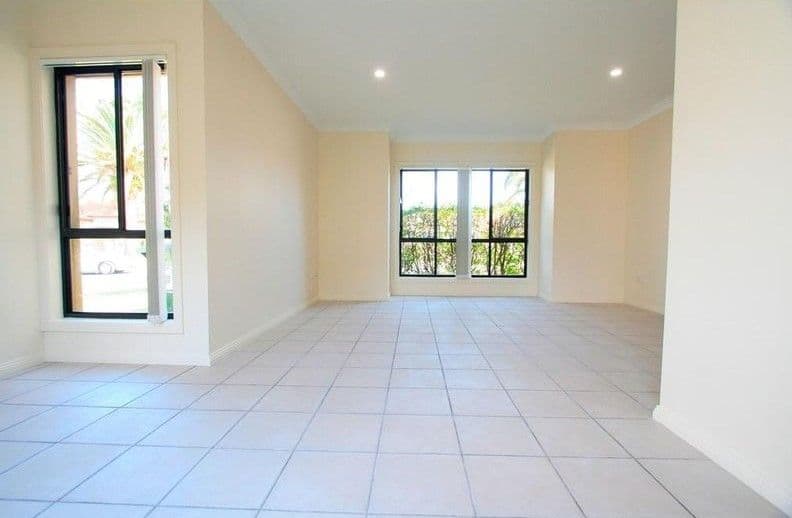 11 Peach Drive, Robina QLD 4226, Robina - Thumbnail 3