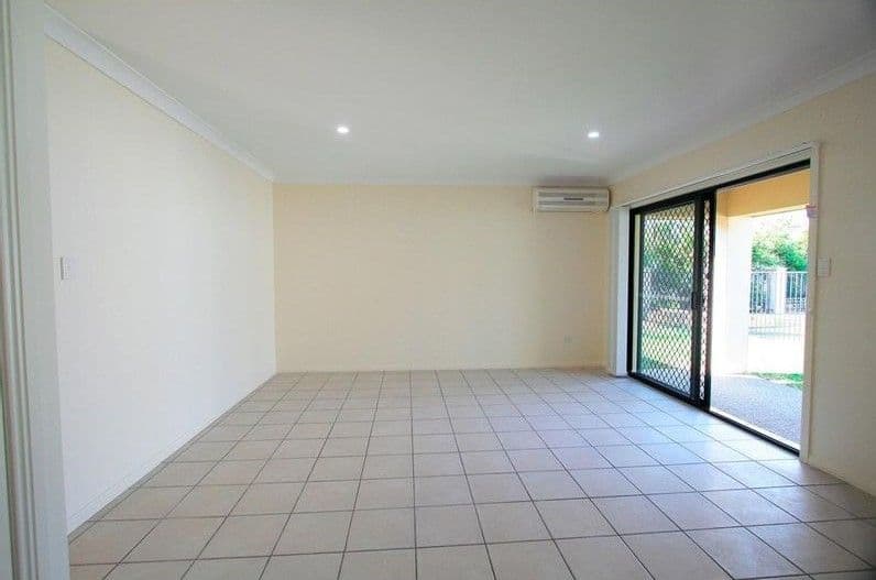 11 Peach Drive, Robina QLD 4226, Robina - Thumbnail 5