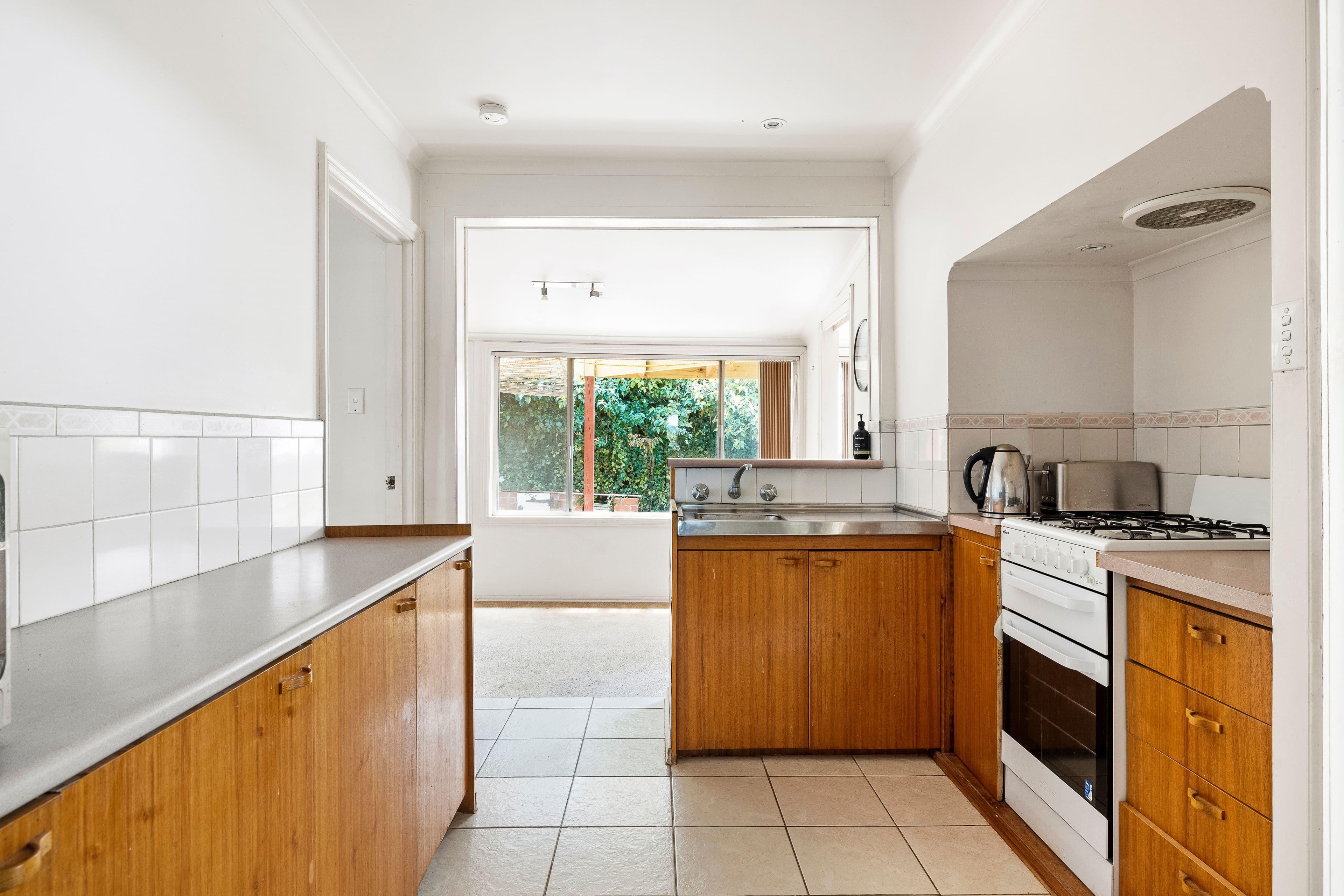 9 Fitzroy Avenue, Frankston VIC 3199, Frankston - Thumbnail 4