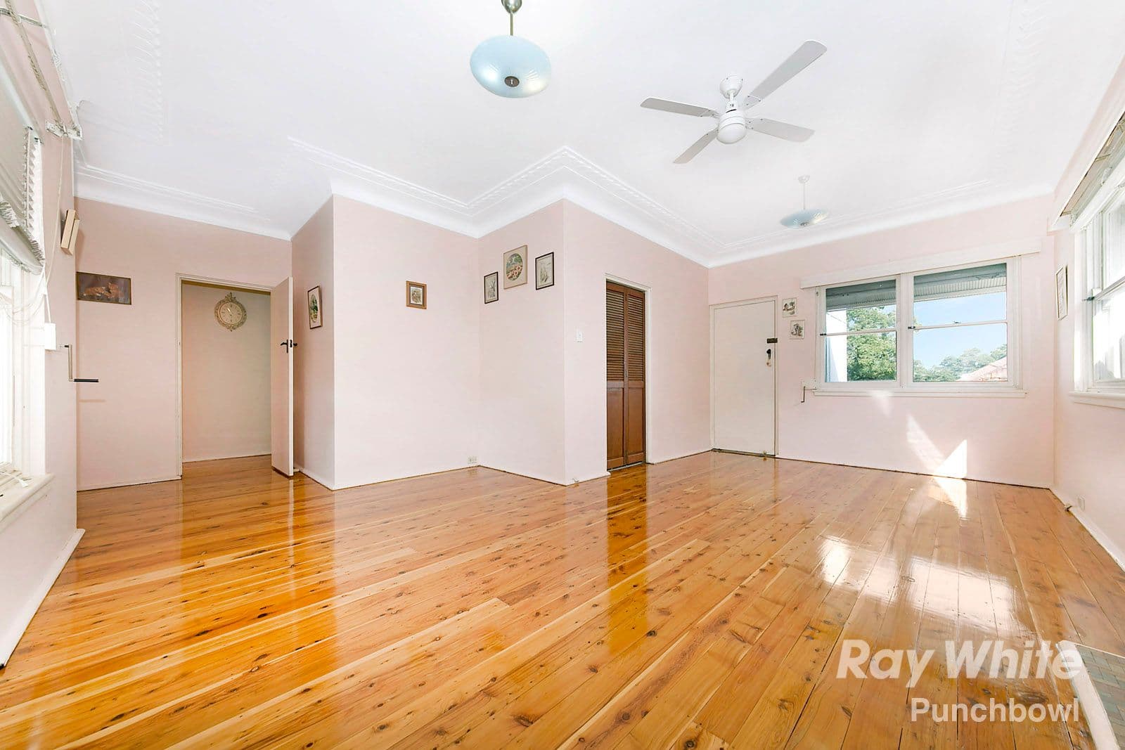 26 Warren Parade, Punchbowl - Thumbnail 2