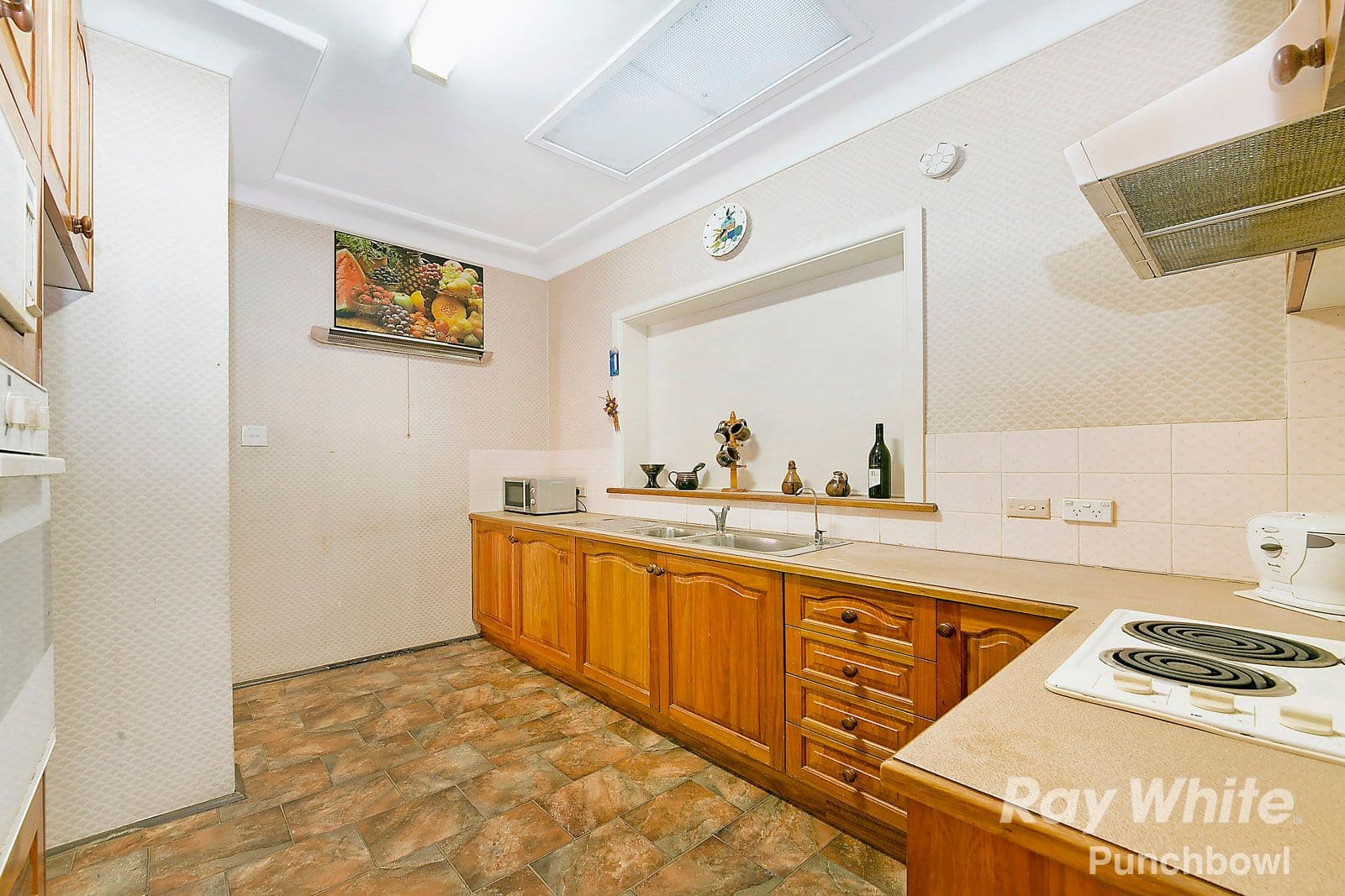 26 Warren Parade, Punchbowl - Thumbnail 3