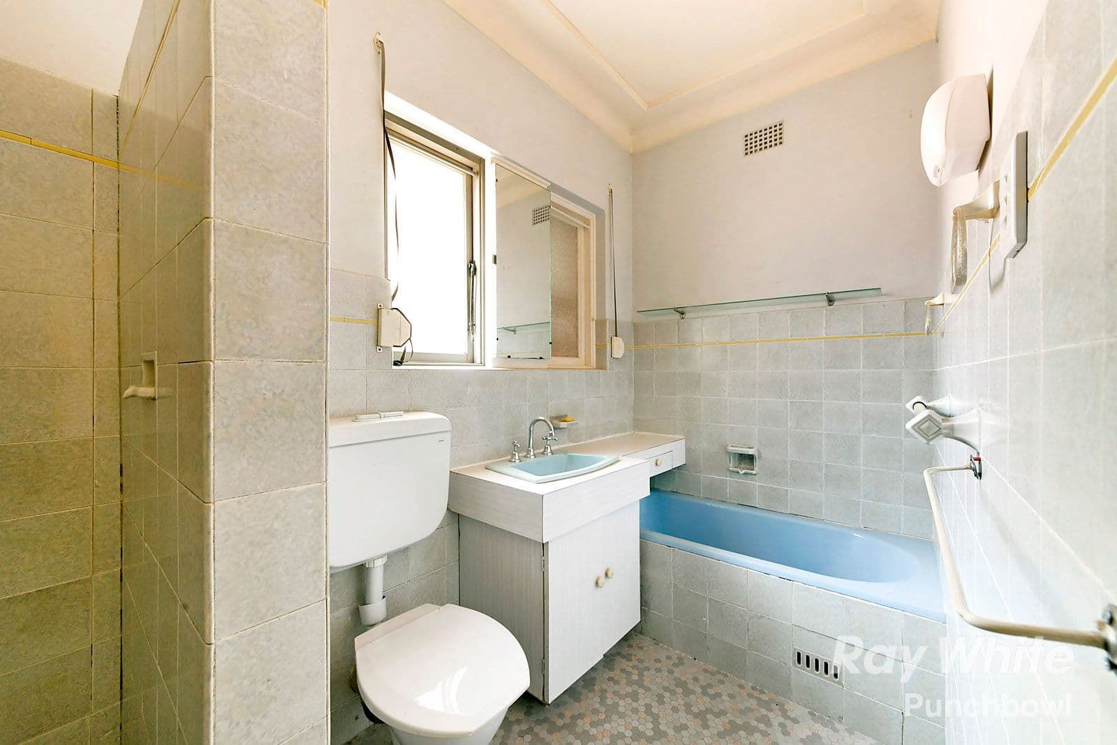 26 Warren Parade, Punchbowl - Thumbnail 6