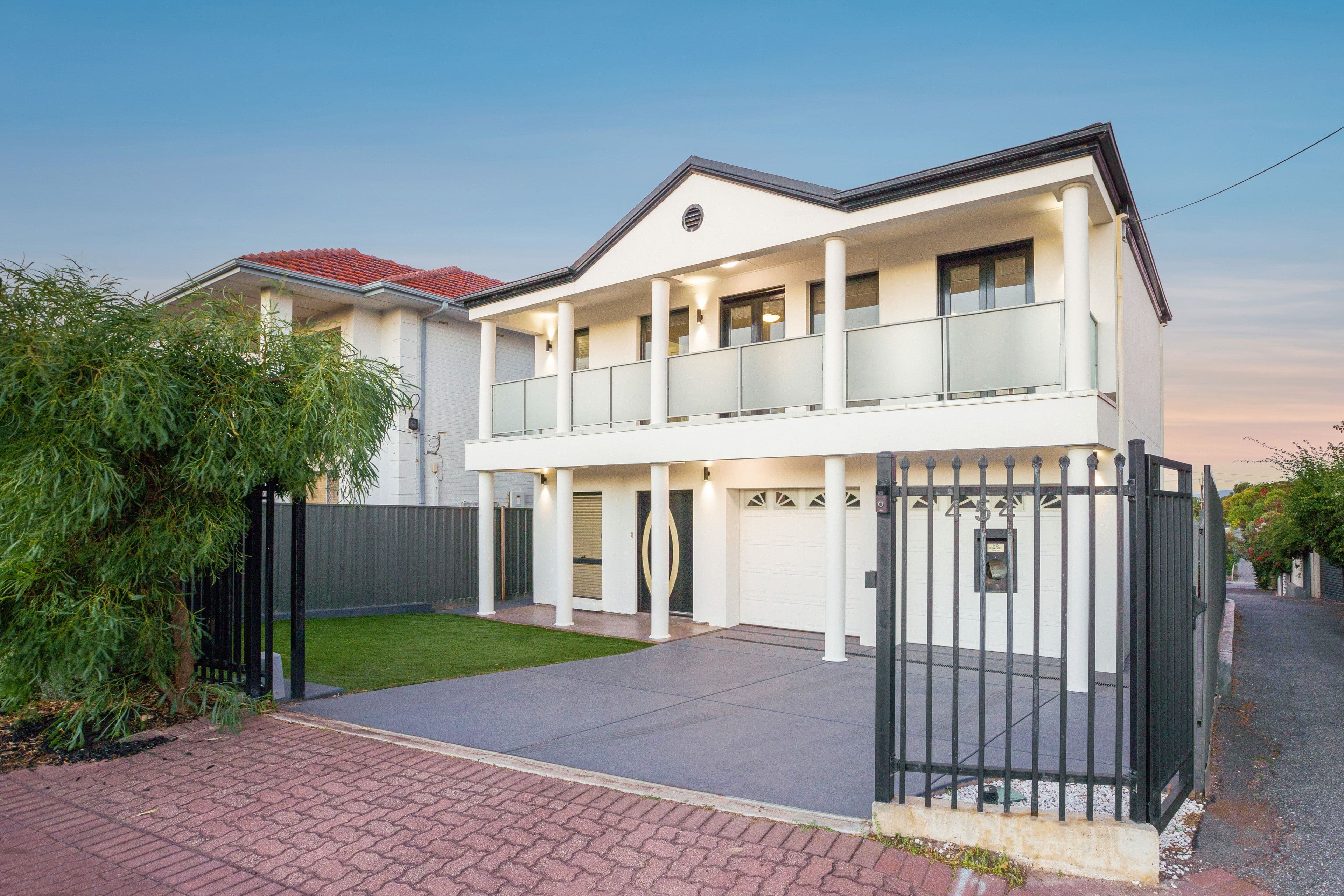 454 Seaview Road, Henley Beach SA 5022, Henley Beach - Image 1