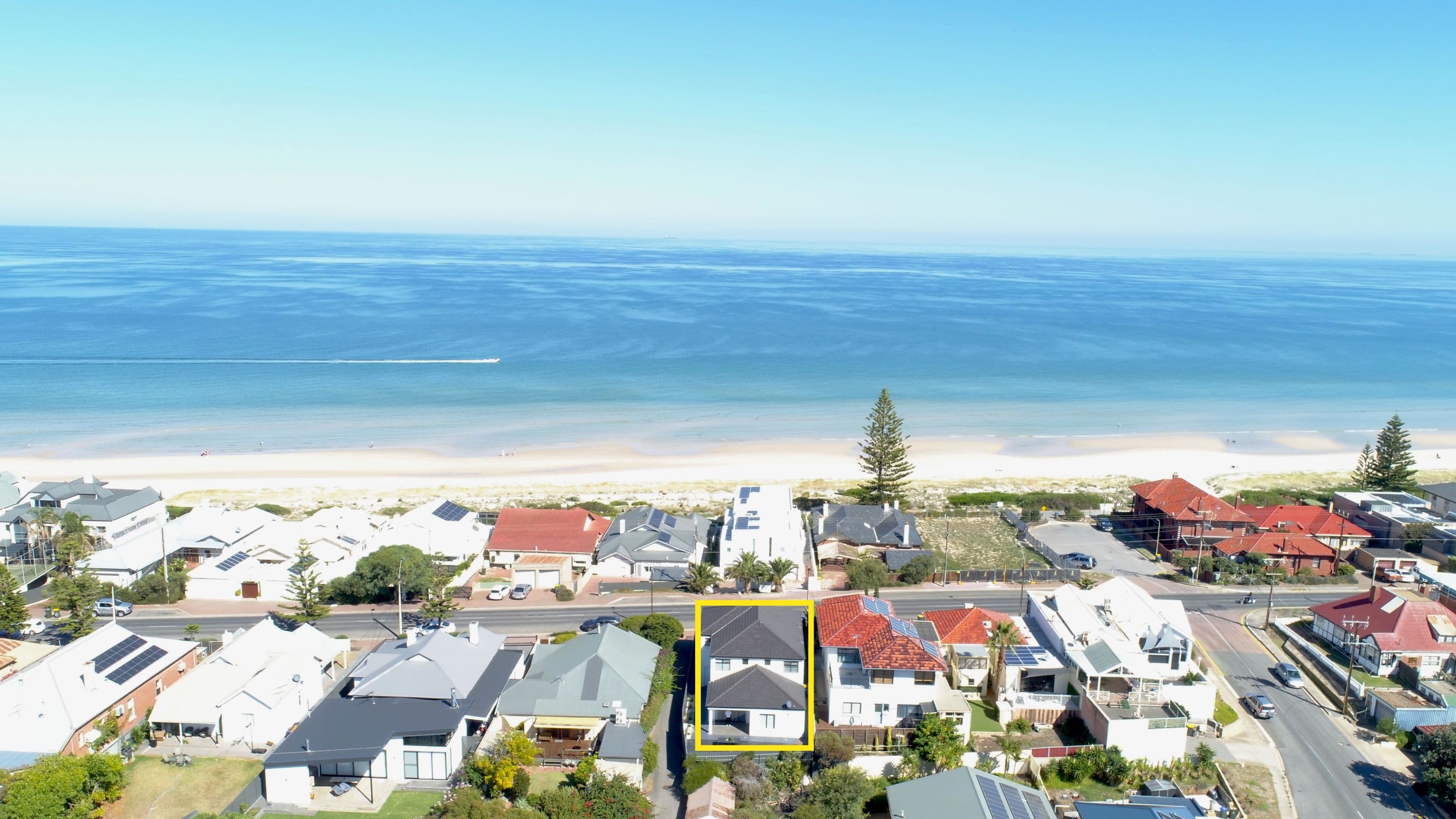 454 Seaview Road, Henley Beach SA 5022, Henley Beach - Thumbnail 2