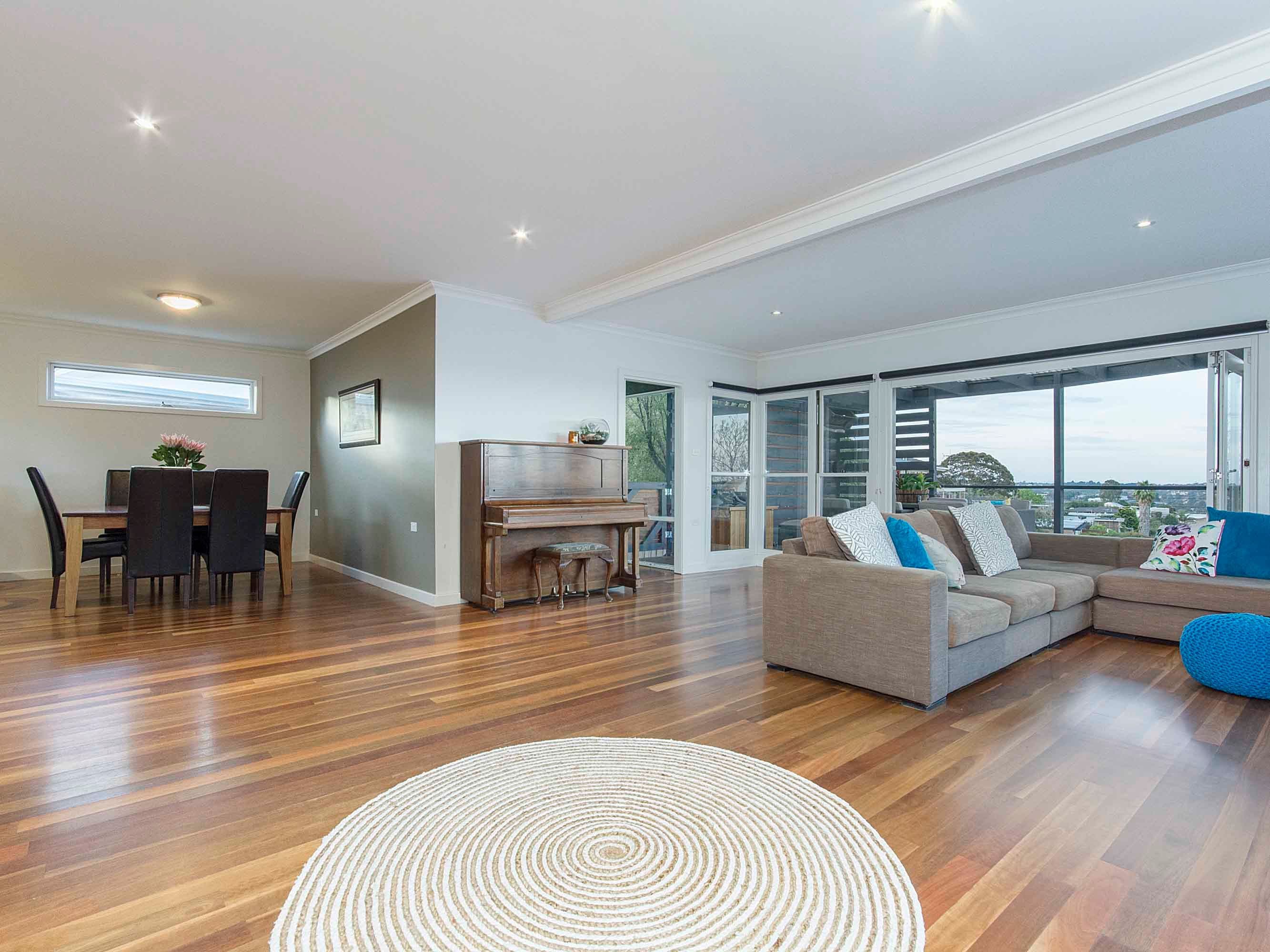 6 Melrose Avenue, Highton VIC 3216, Highton - Thumbnail 2