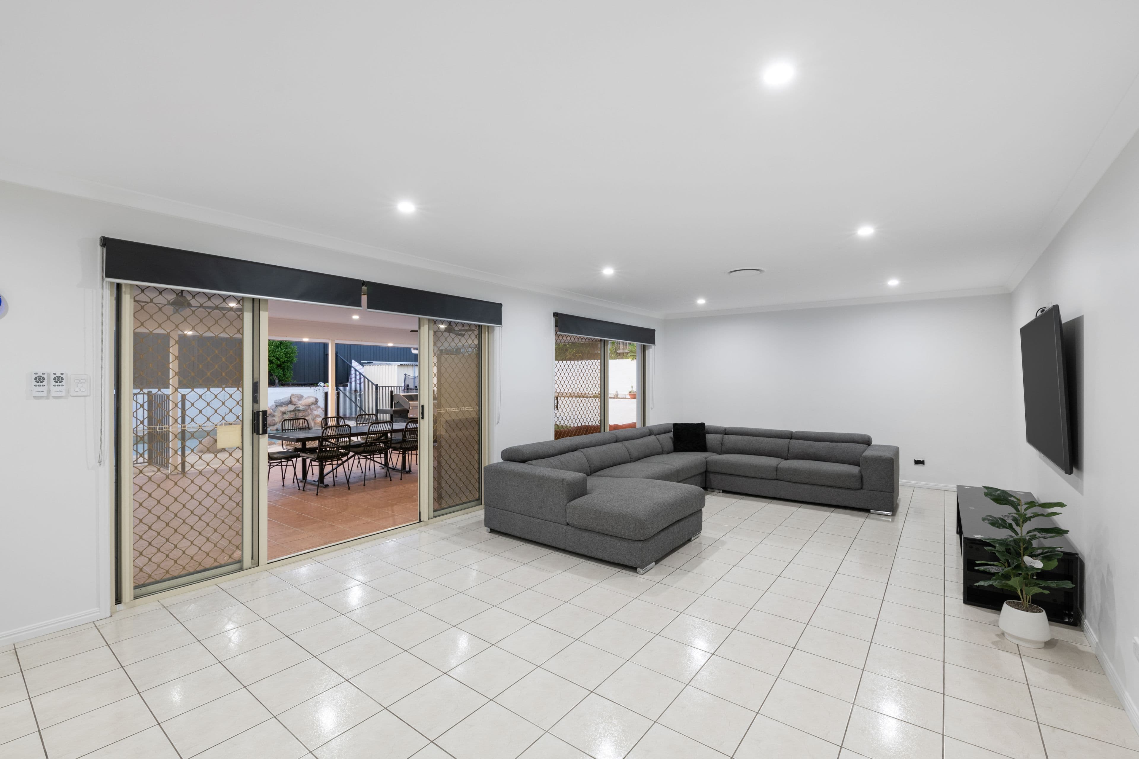 28 Newland Crescent, Parkinson QLD 4115, Parkinson - Thumbnail 3