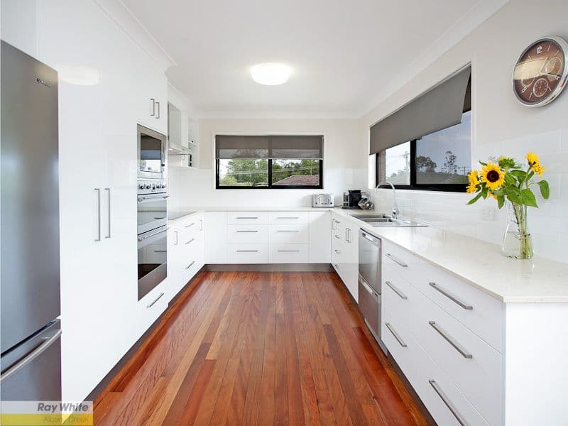 7 Sussex Drive, ALBANY CREEK QLD 4035, Albany Creek - Thumbnail 3