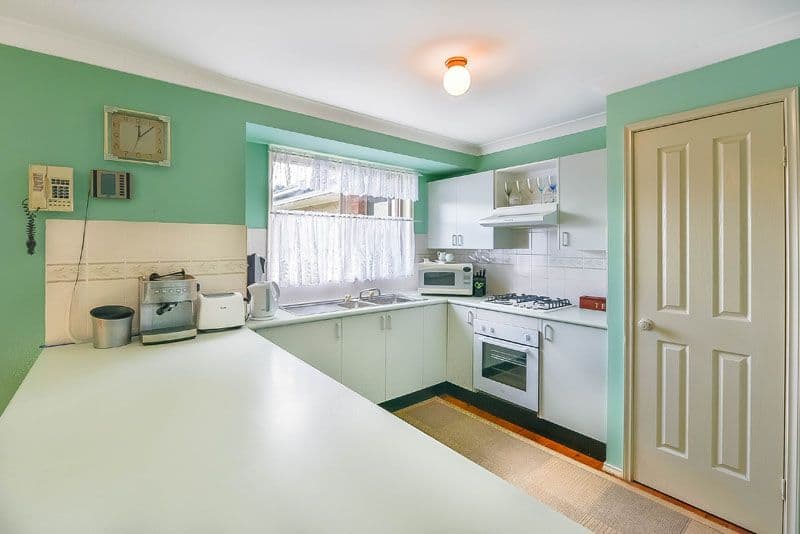 6 Leontes Close, Rosemeadow NSW 2560, Rosemeadow - Thumbnail 3
