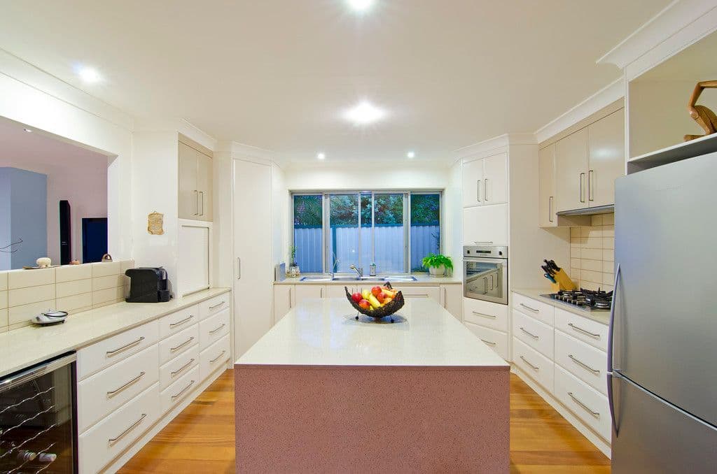 75 Murtha Drive, ELANORA QLD 4221, Elanora - Thumbnail 2
