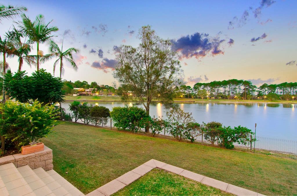 75 Murtha Drive, ELANORA QLD 4221, Elanora - Thumbnail 5