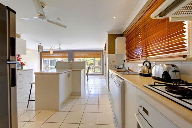 3 Hazelwood Court, ANNANDALE QLD 4814, Annandale - Thumbnail 4