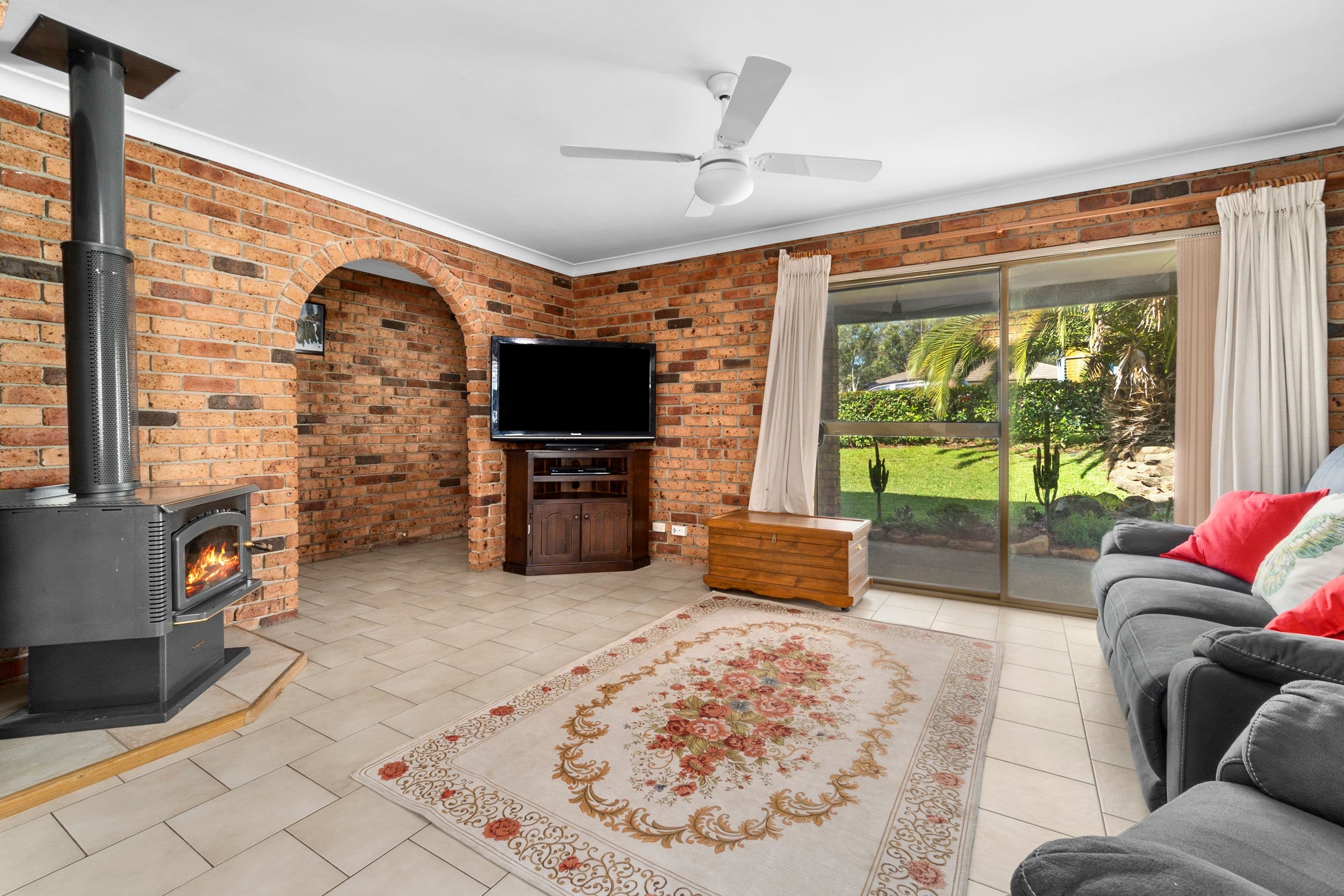 17 Chestnut Drive, Glossodia NSW 2756, Glossodia - Thumbnail 3
