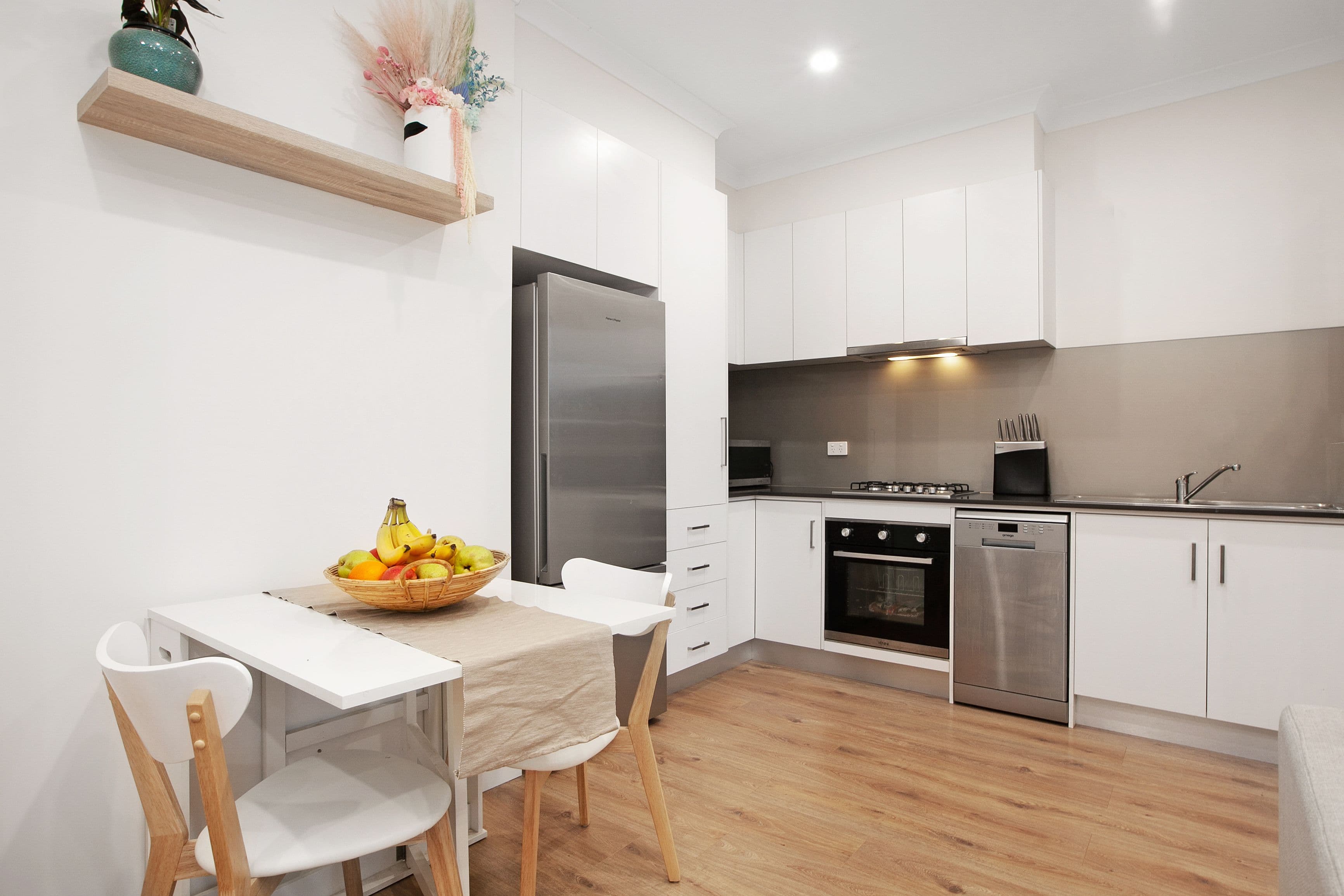 22 Epstein Street, Reservoir VIC 3073, Reservoir - Thumbnail 4