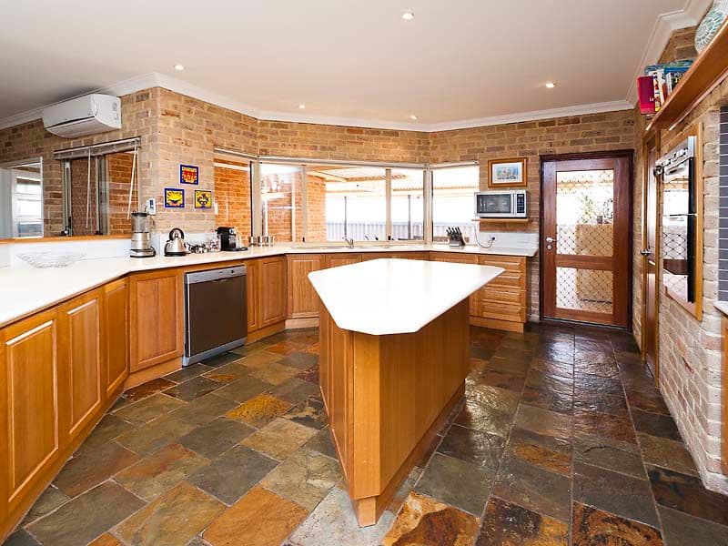 64 Gallipoli Drive, GREENMOUNT WA 6056, Greenmount - Thumbnail 5