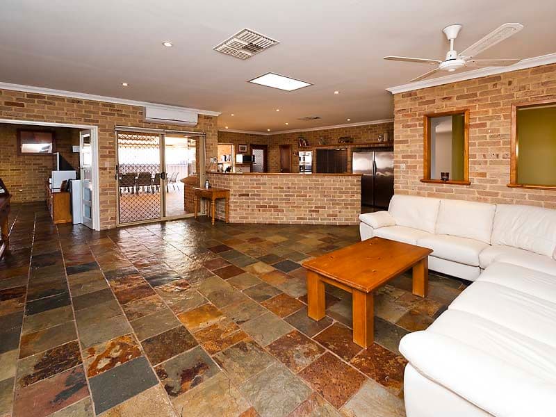 64 Gallipoli Drive, GREENMOUNT WA 6056, Greenmount - Thumbnail 6