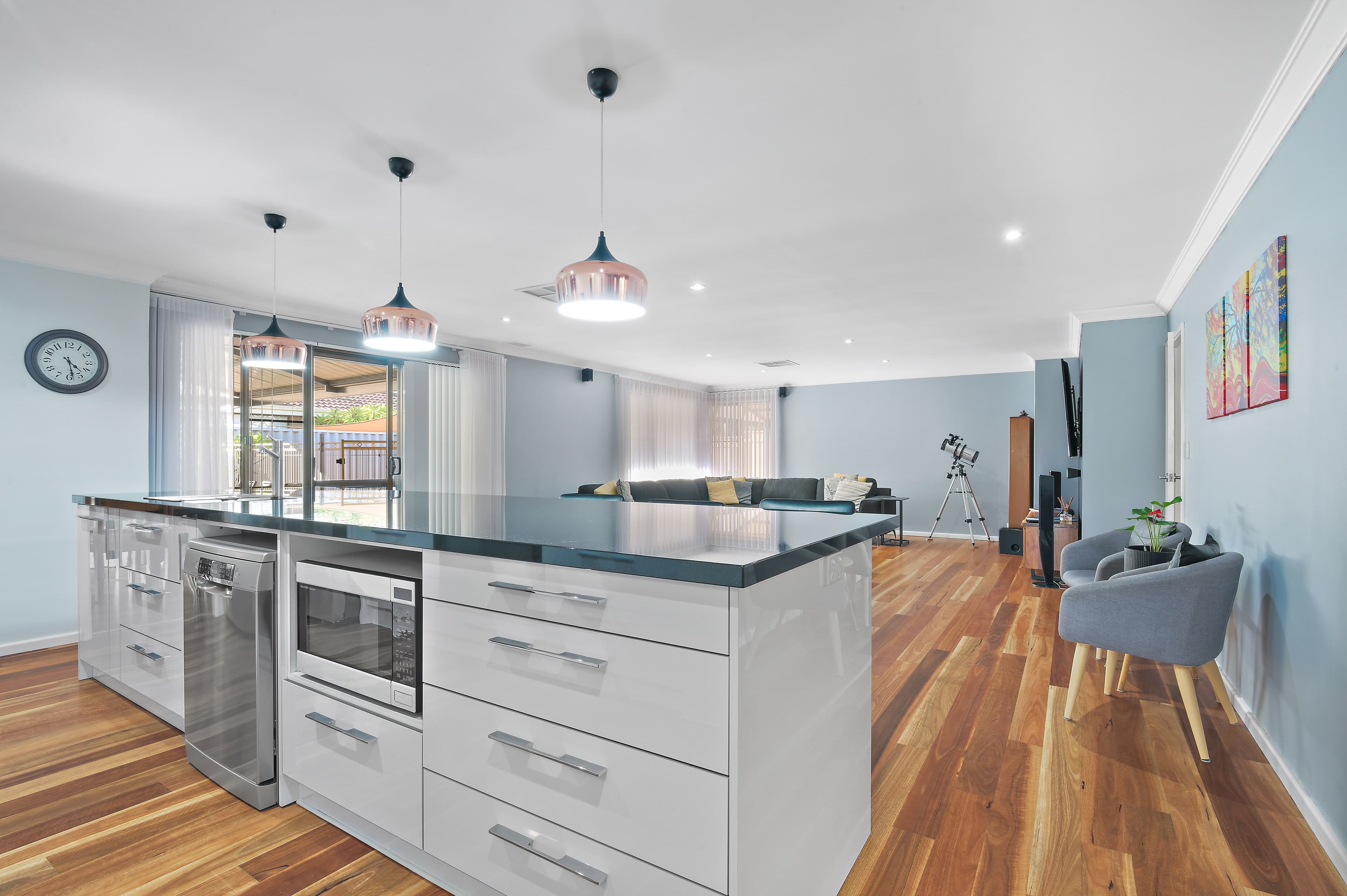 40 Pioneer Drive, Thornlie WA 6108, Thornlie - Thumbnail 2