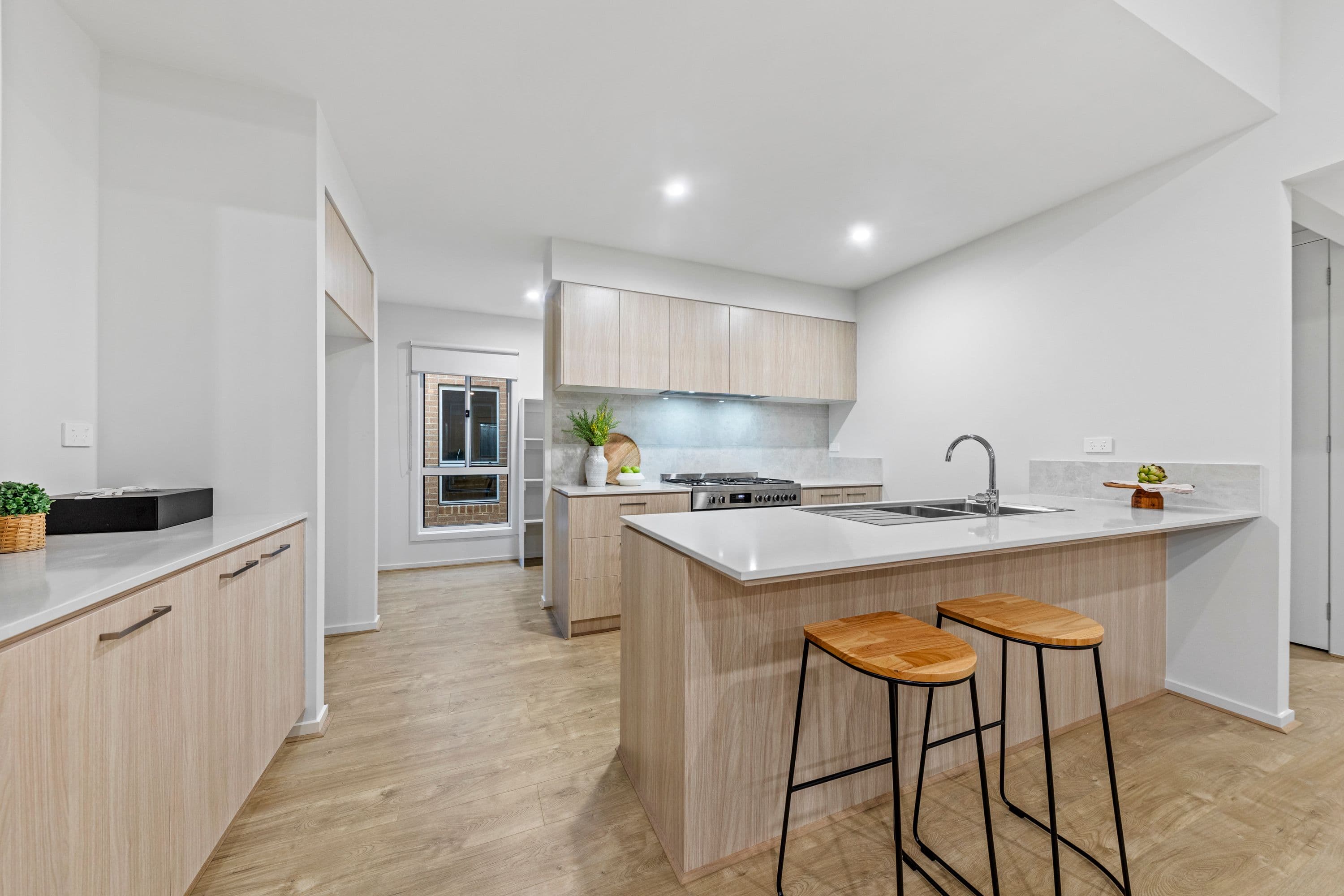 6 Atherton Avenue, Officer South VIC 3809, Officer South - Thumbnail 4