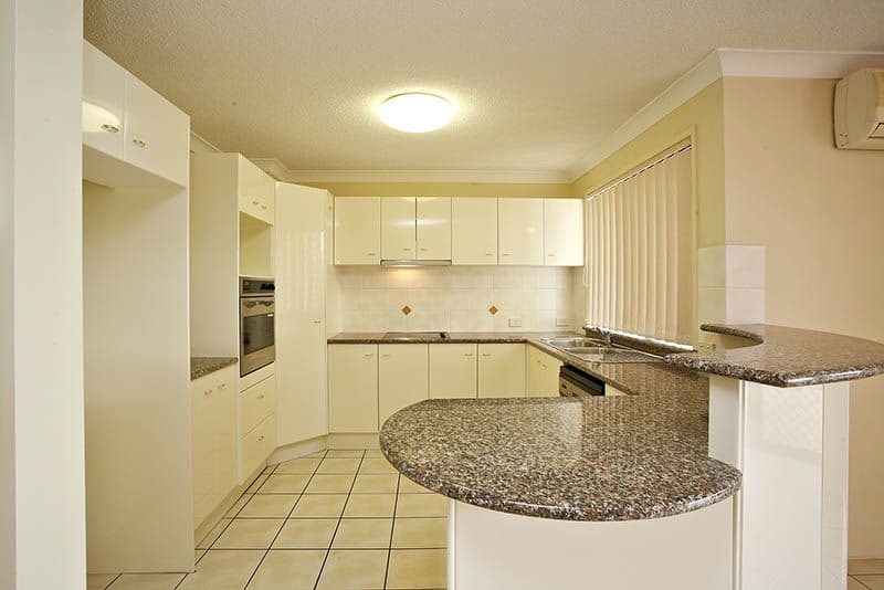 16 Norman Crescent, NORMAN PARK QLD 4170, Norman Park - Thumbnail 2