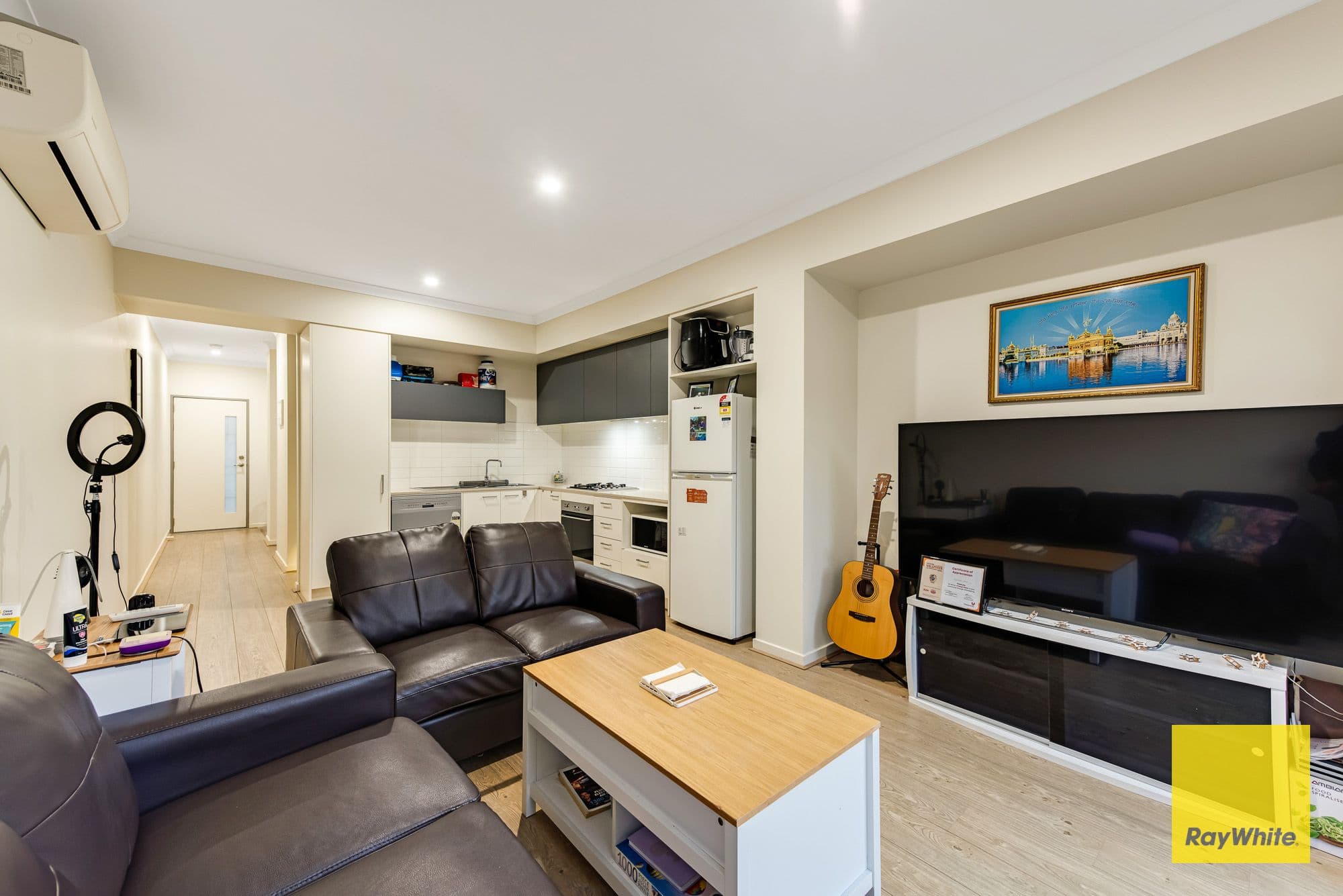 5 Pennyroyal Avenue, Truganina VIC 3029, Truganina - Thumbnail 7