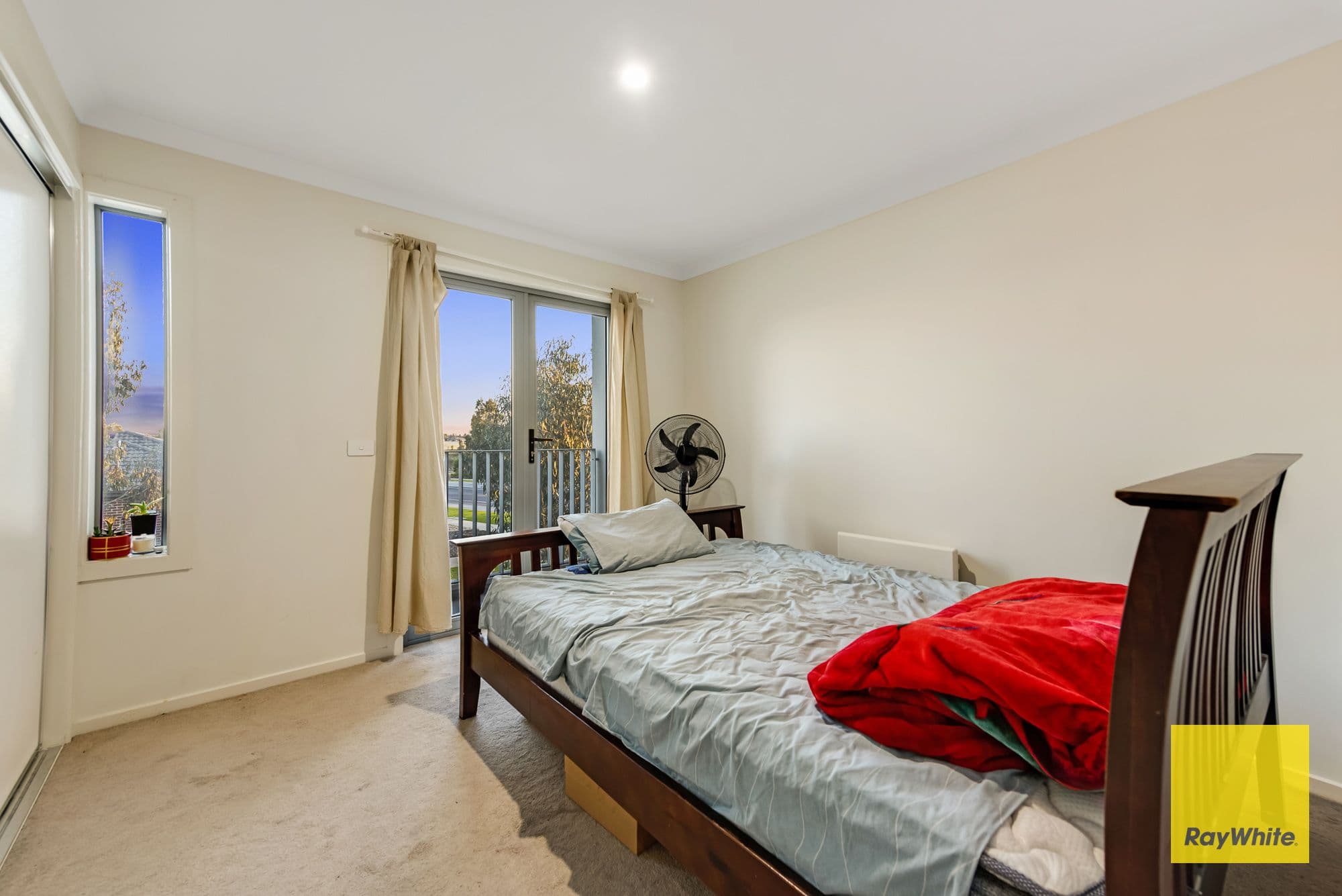 5 Pennyroyal Avenue, Truganina VIC 3029, Truganina - Thumbnail 8