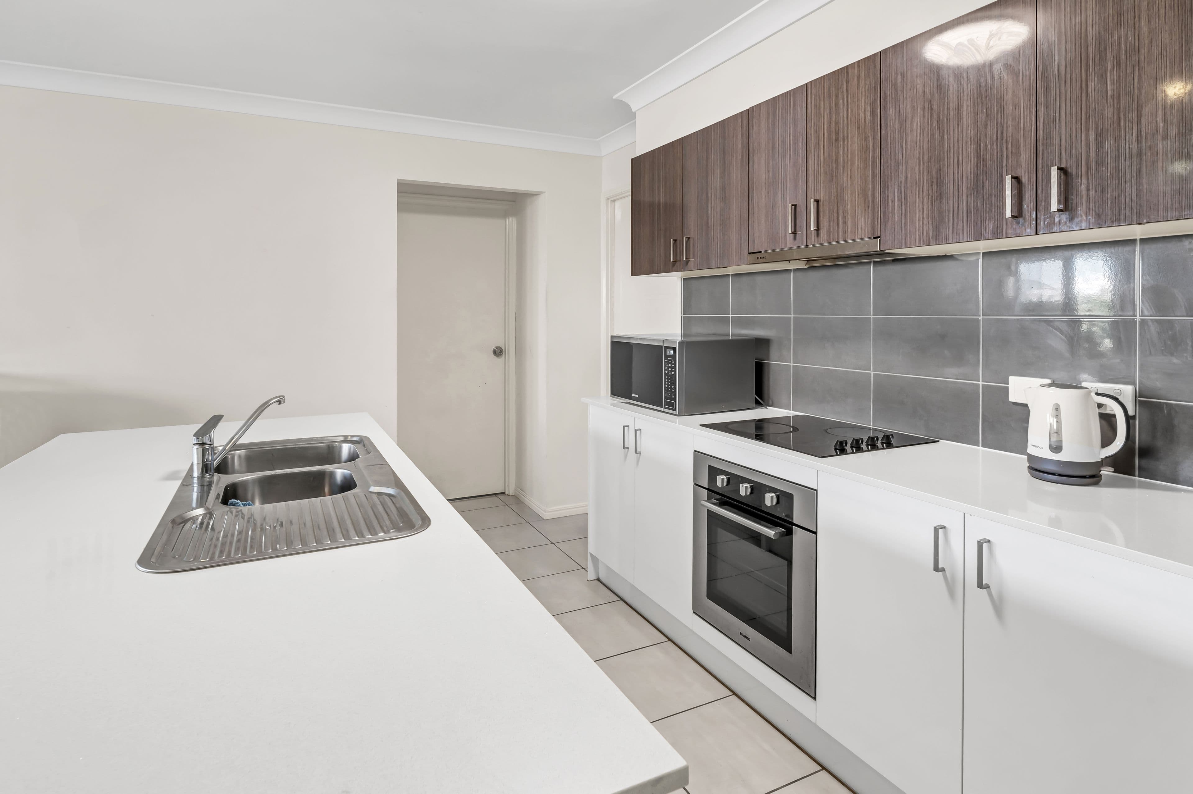 25 Hasemann Crescent, Upper Coomera QLD 4209, Upper Coomera - Thumbnail 3