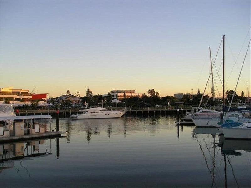 141 Shore Street West, CLEVELAND QLD 4163, Cleveland - Thumbnail 2