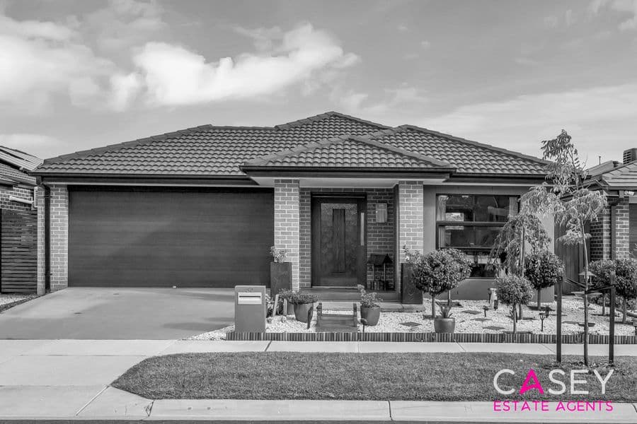 32 Castillo Avenue, Clyde North - Image 1