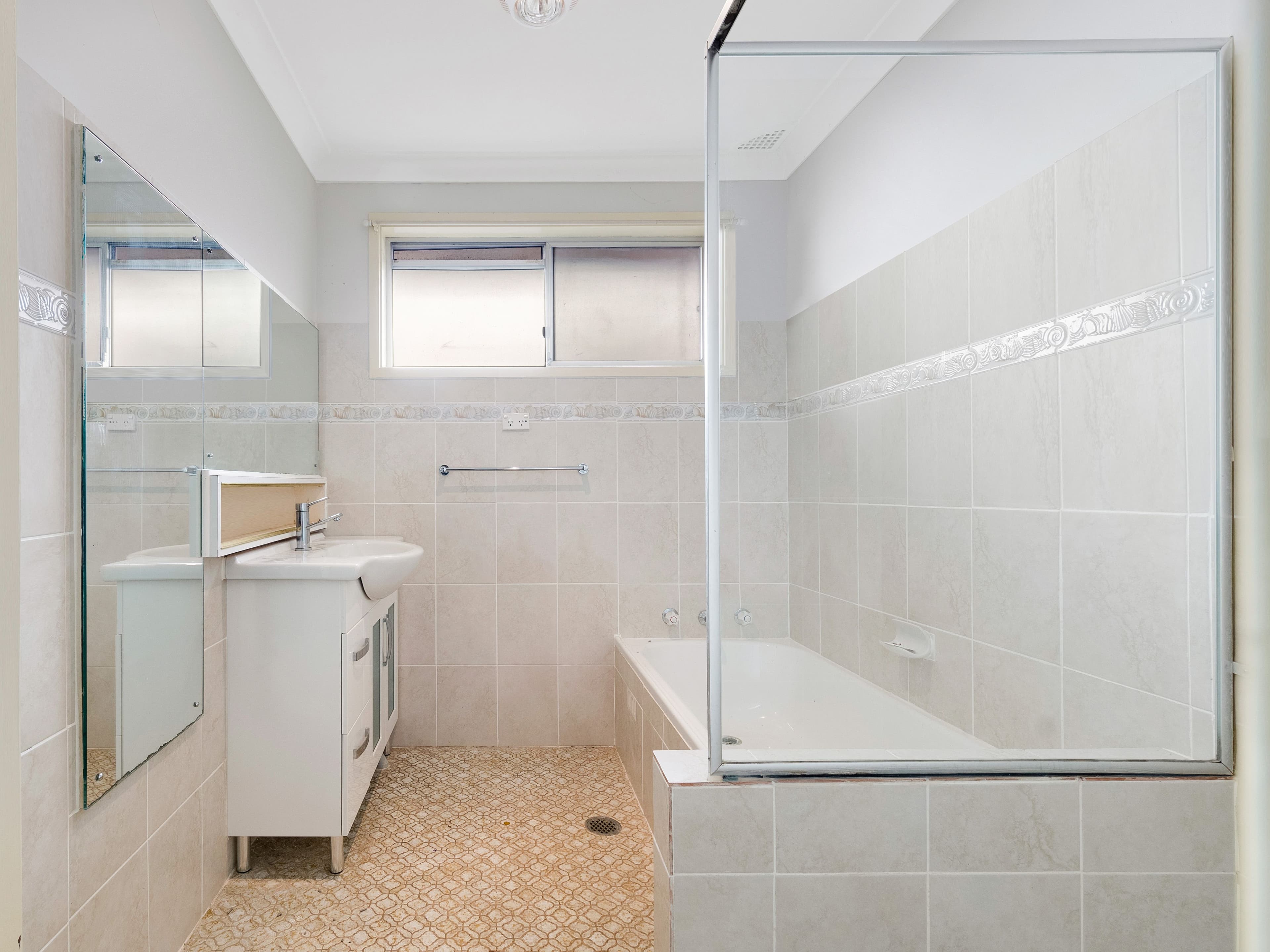 24 Teralba Road, Leumeah NSW 2560, Leumeah - Thumbnail 8
