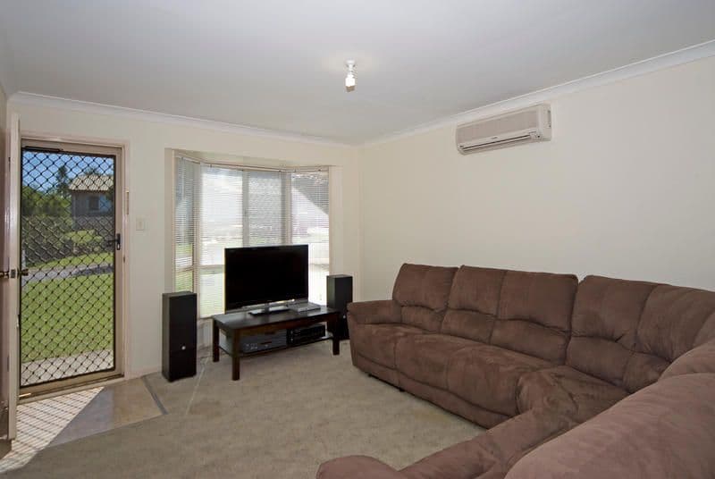 78 Malison Street, Wyoming, Wyoming - Thumbnail 2