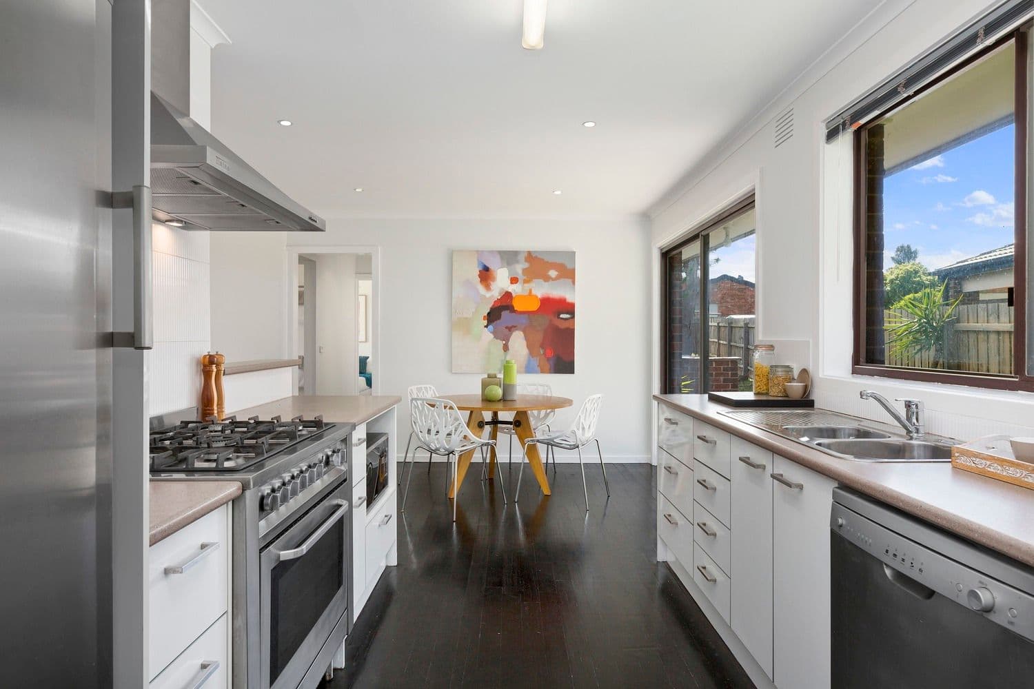 6 Shannon Court, Dingley Village VIC 3172, Dingley Village - Thumbnail 2