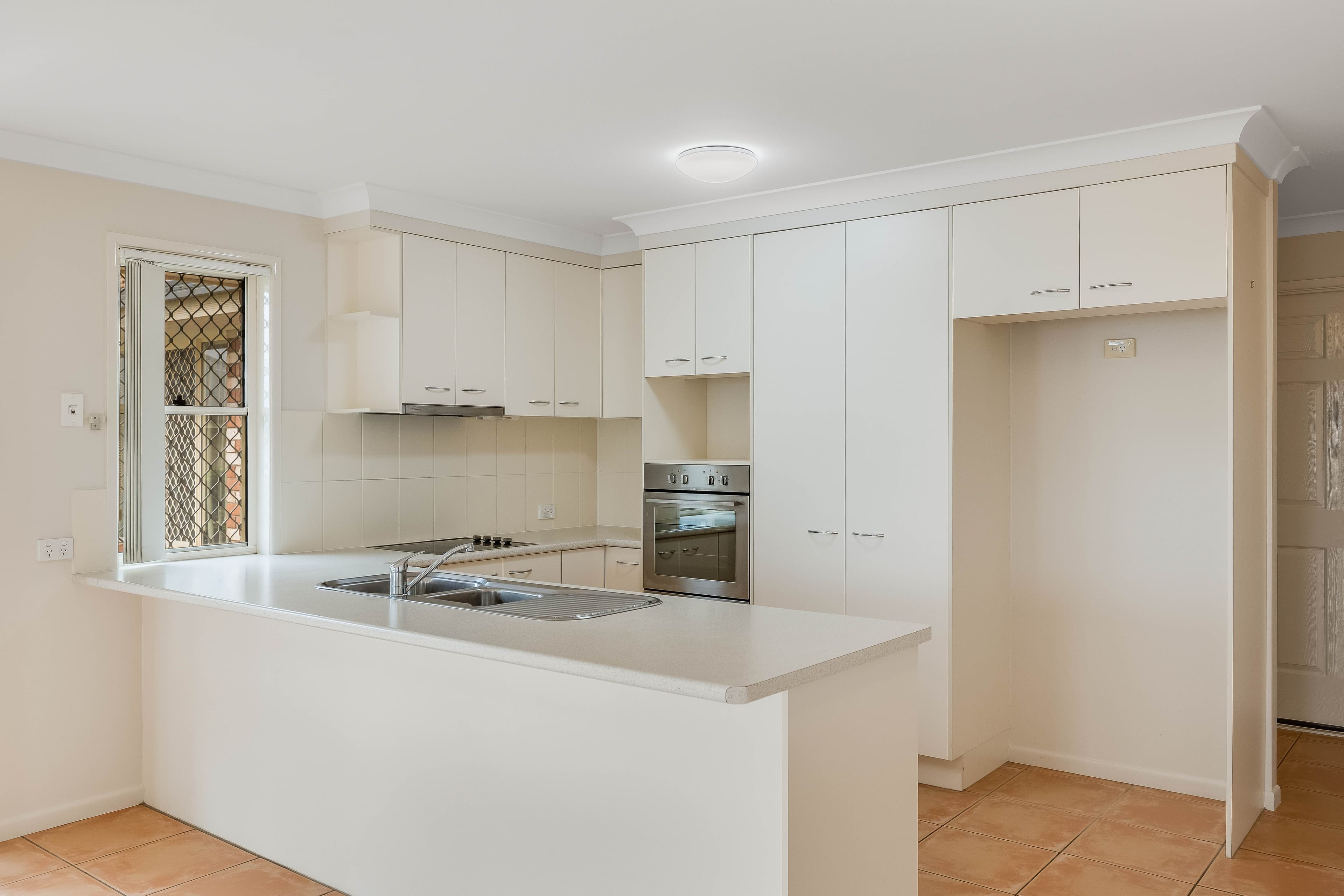 9 Diamantina Drive, Glenvale QLD 4350, Glenvale - Thumbnail 3