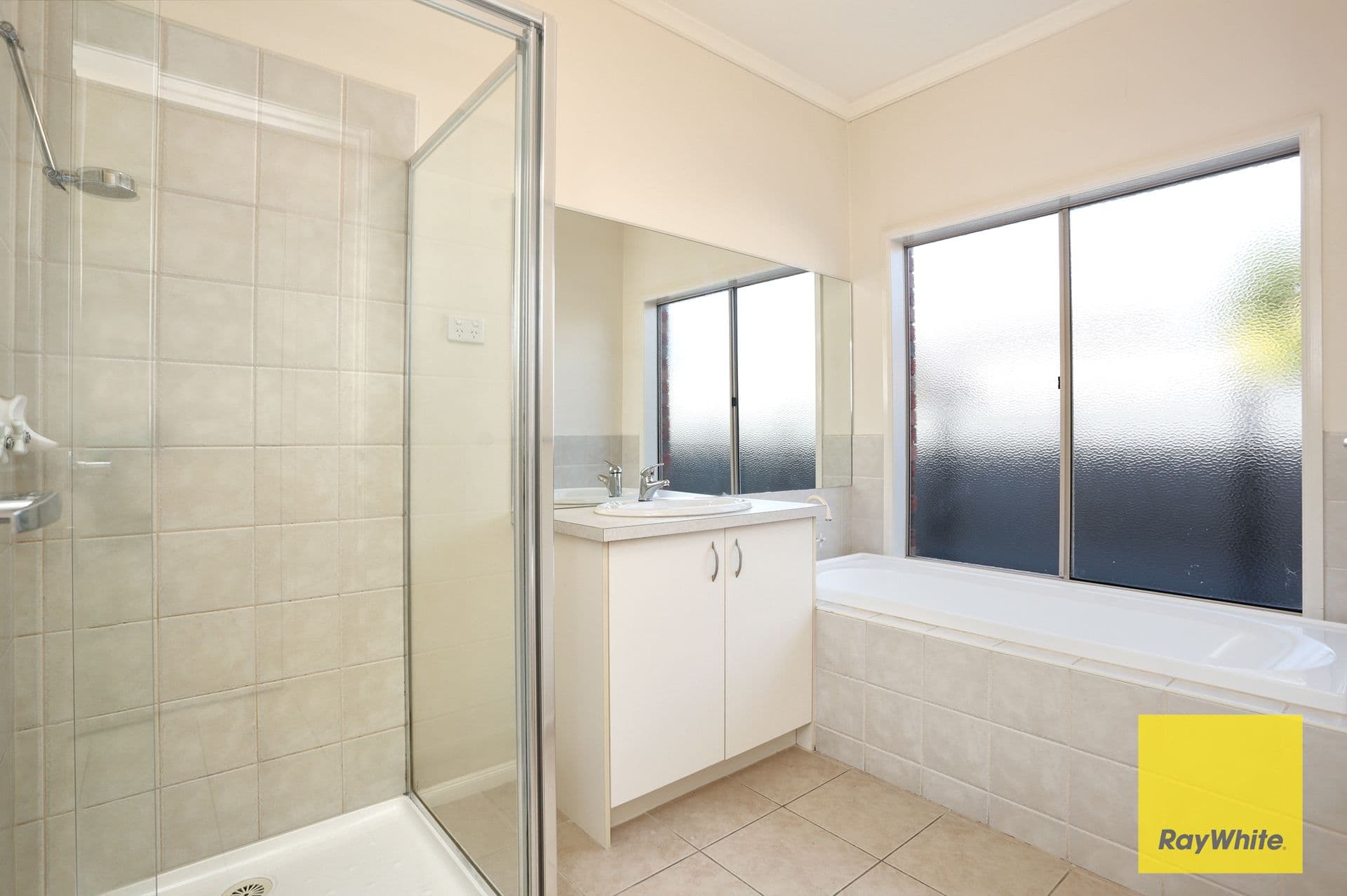 25 Banjo Paterson Circle, Point Cook VIC 3030, Point Cook - Thumbnail 8
