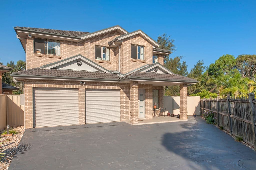 33 Slessor Road, Casula NSW 2170, Casula - Image 1