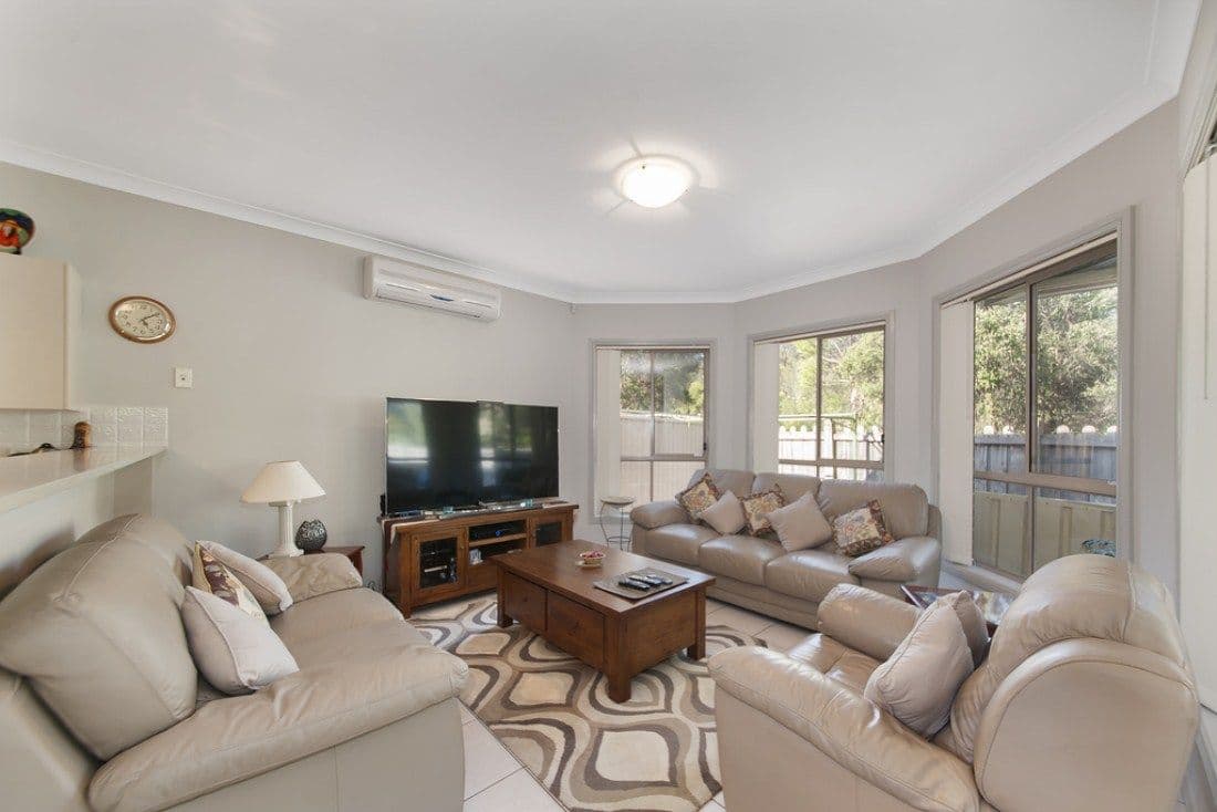33 Slessor Road, Casula NSW 2170, Casula - Thumbnail 3