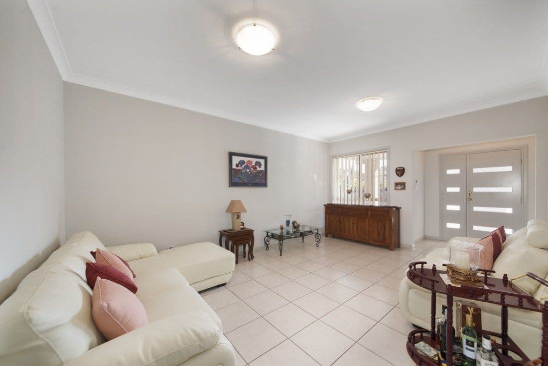 33 Slessor Road, Casula NSW 2170, Casula - Thumbnail 4