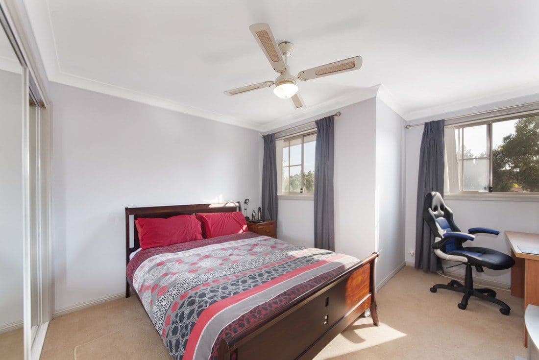 33 Slessor Road, Casula NSW 2170, Casula - Thumbnail 7
