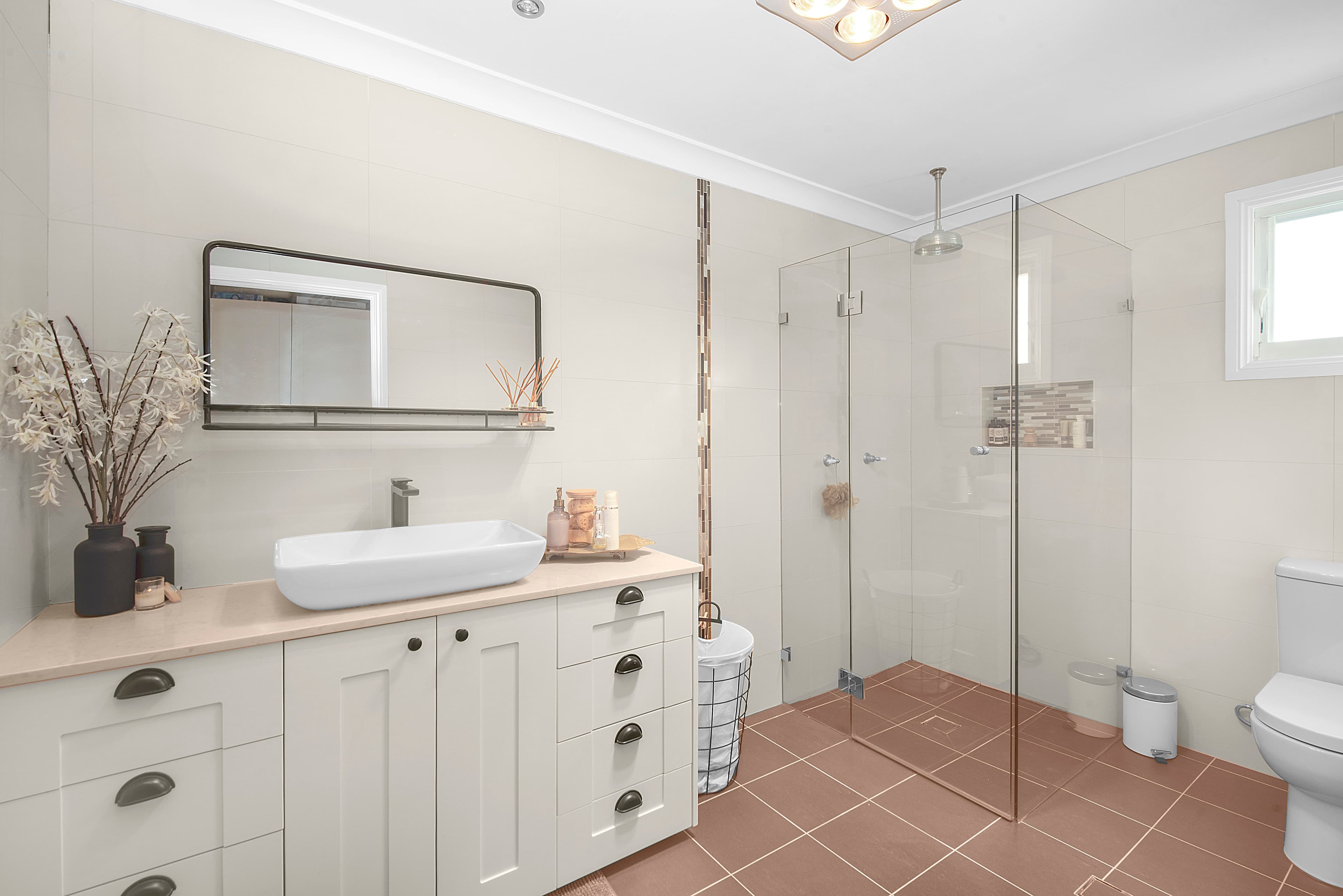 33 Shamrock Street, Smithfield - Thumbnail 2