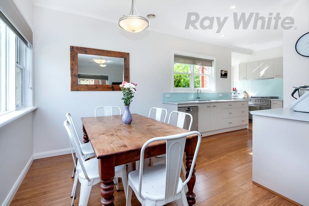 13 Waller Avenue, Newington VIC 3350, Newington - Thumbnail 3