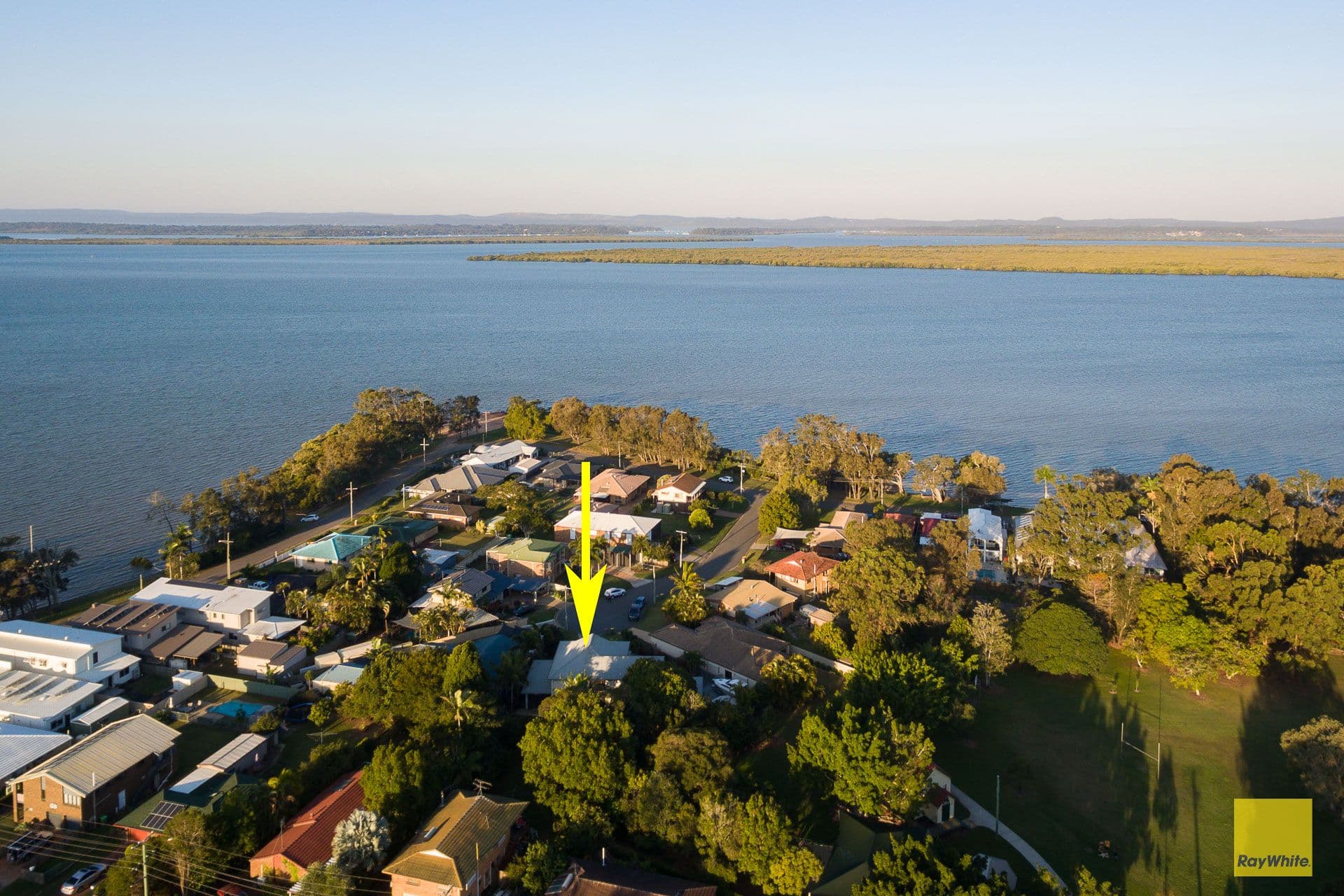 6 Sandra Court, Redland Bay QLD 4165, Redland Bay - Thumbnail 3
